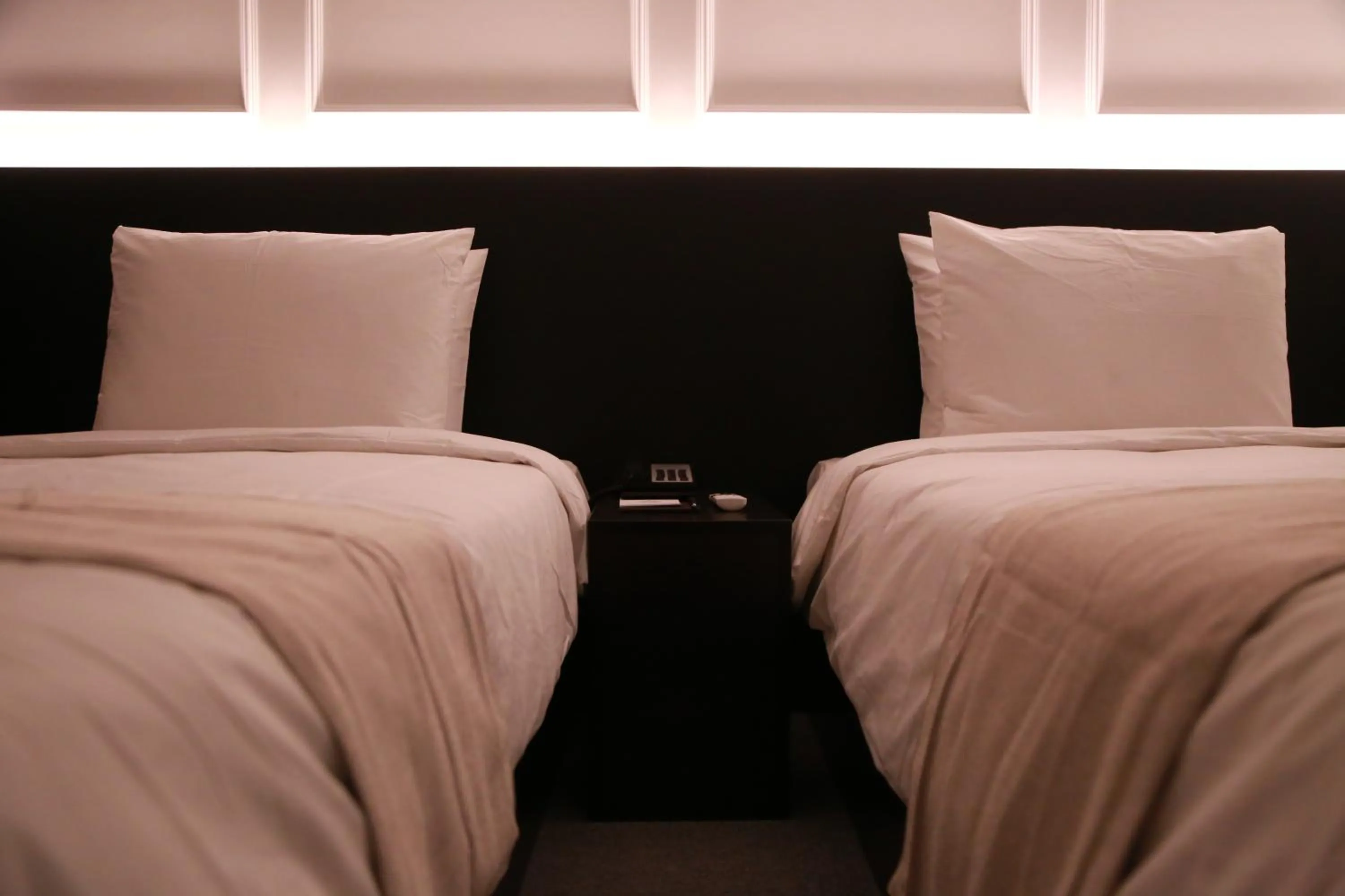 Bedroom, Bed in Vella Suite Hotel