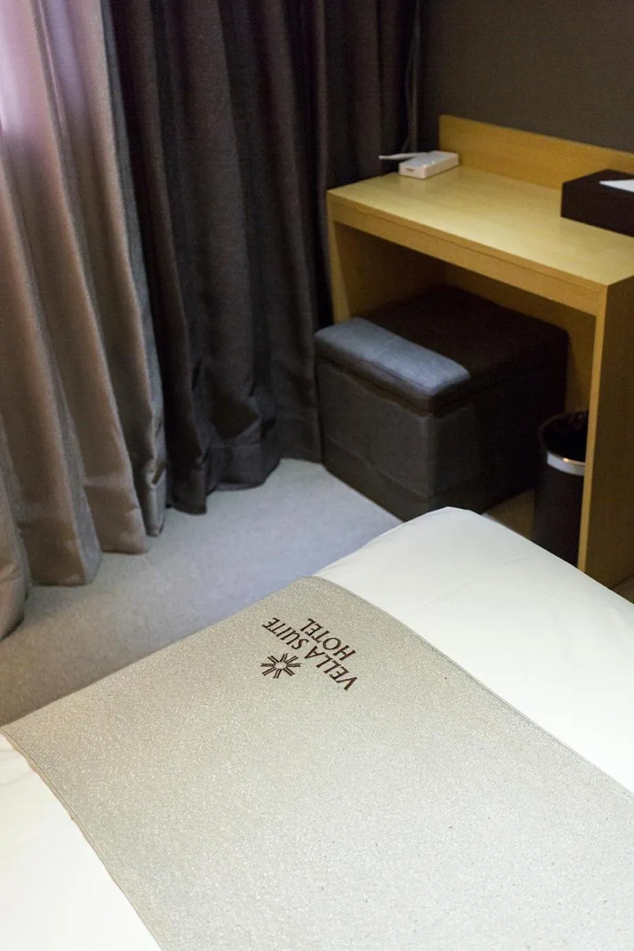 Bed in Vella Suite Hotel