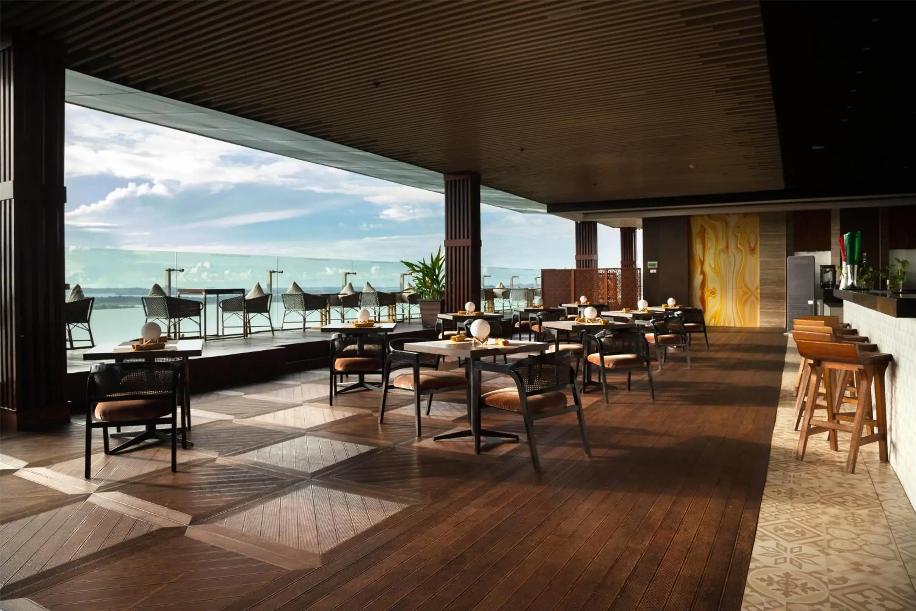 Restaurant/places to eat in Wyndham Panbil Batam Restaurant/places to eat in Wyndham Panbil Batam