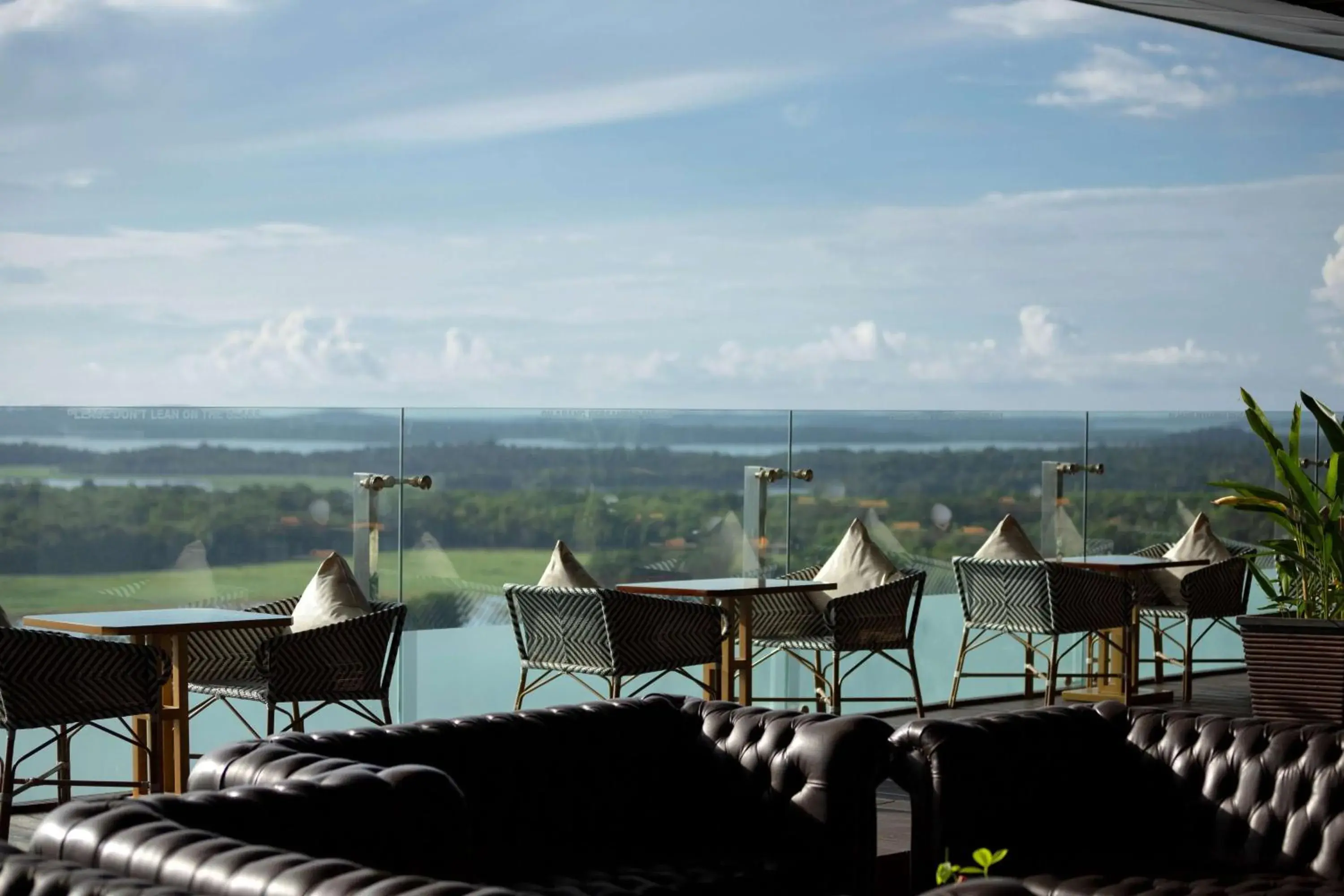 Restaurant/places to eat in Wyndham Panbil Batam Restaurant/places to eat in Wyndham Panbil Batam