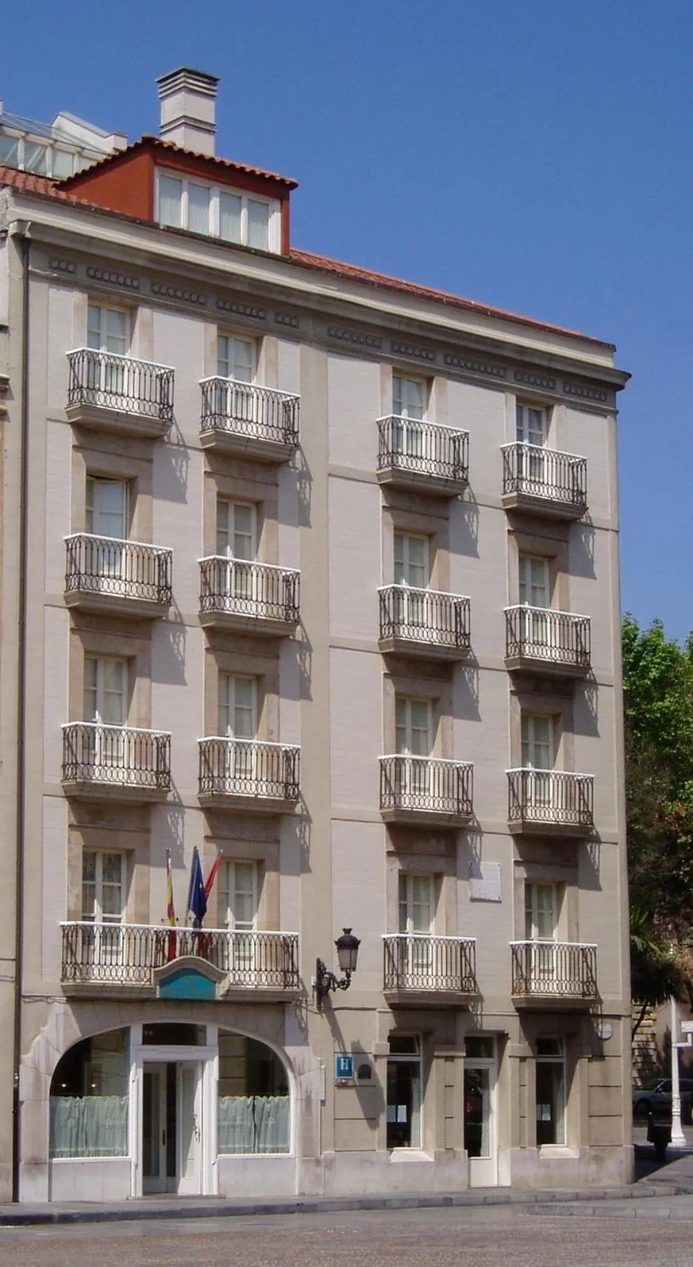 Property building in Hotel Asturias