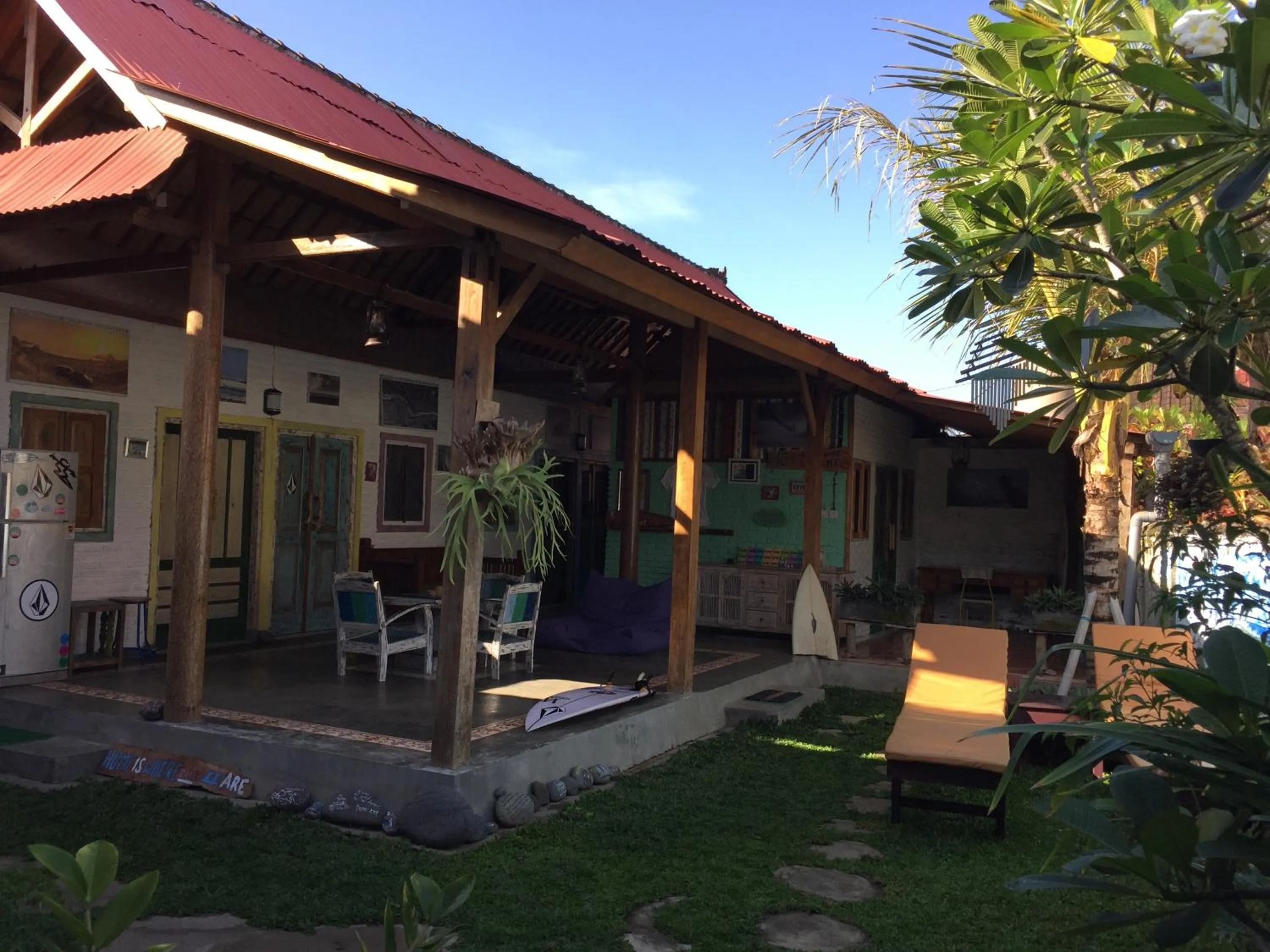 Area and facilities in Medewi Secret SurfCamp