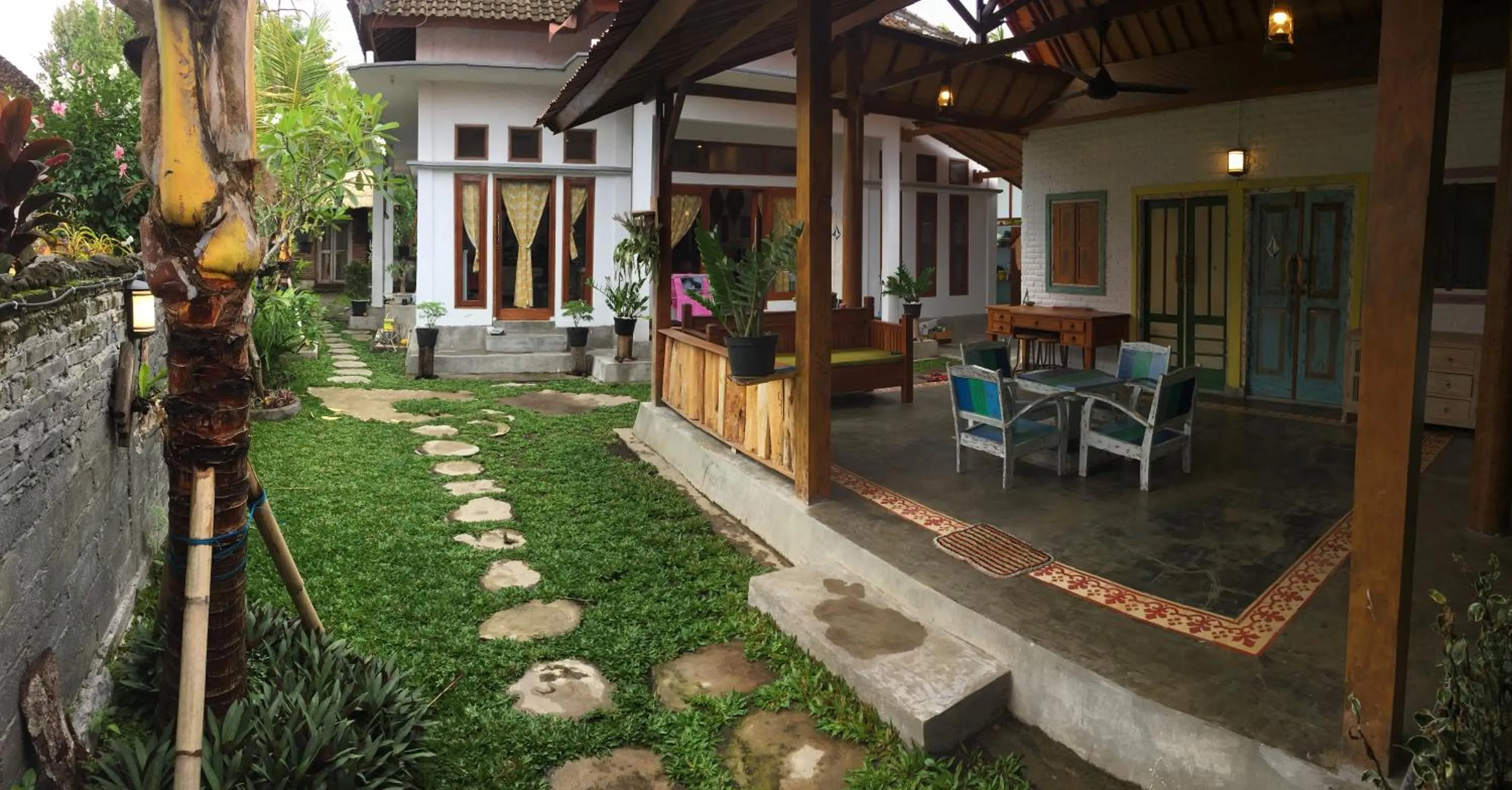 Balcony/Terrace in Medewi Secret SurfCamp