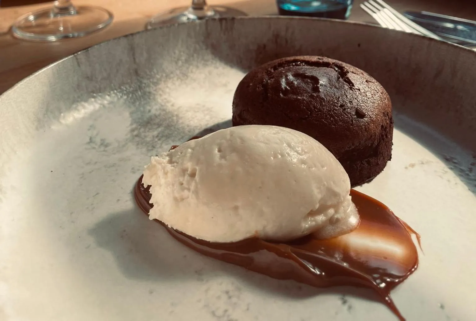 Food and drinks in The Punchbowl Lapworth