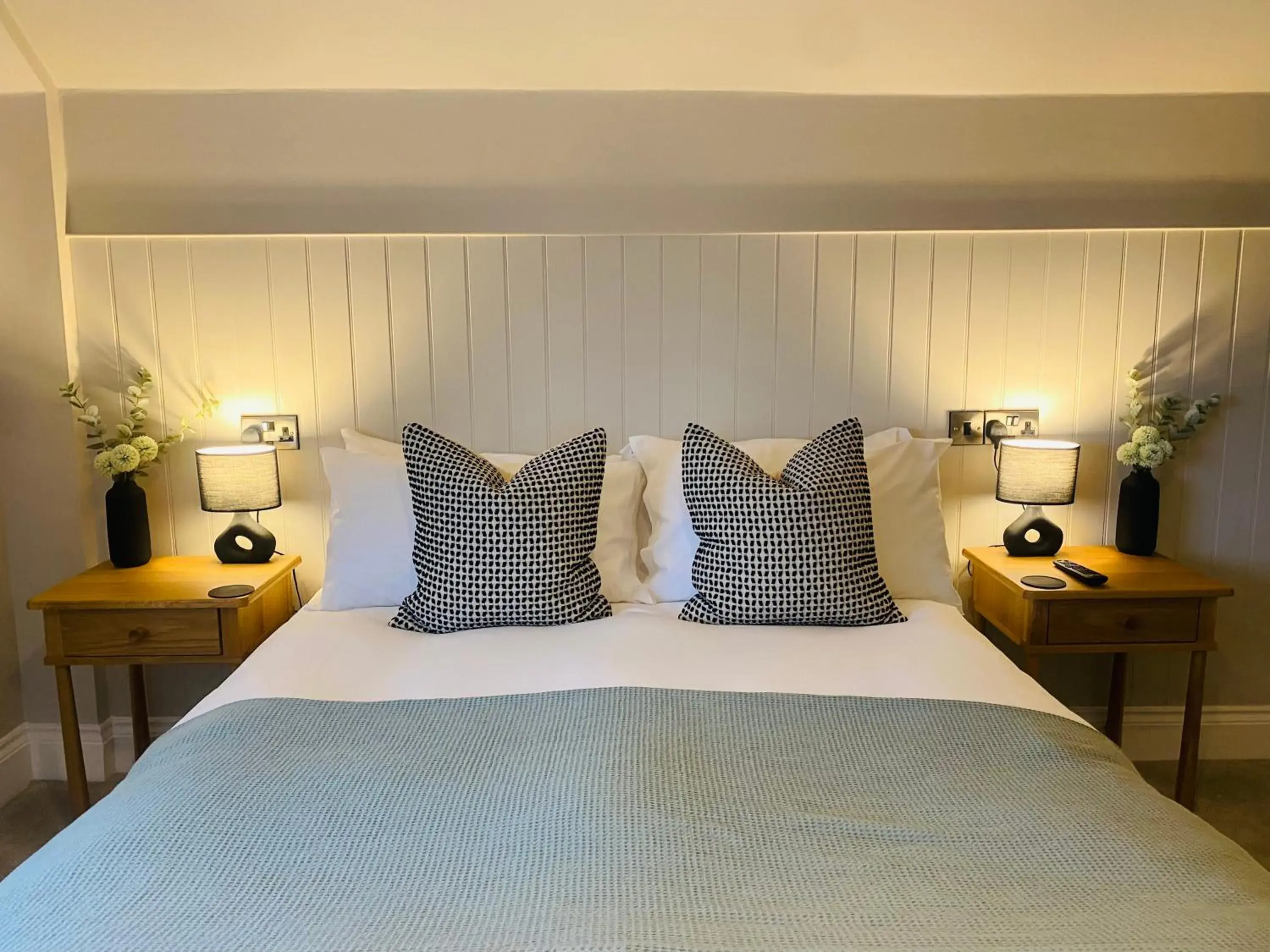 Double Room with Private Bathroom in The Punchbowl Lapworth Double Room with Private Bathroom in The Punchbowl Lapworth