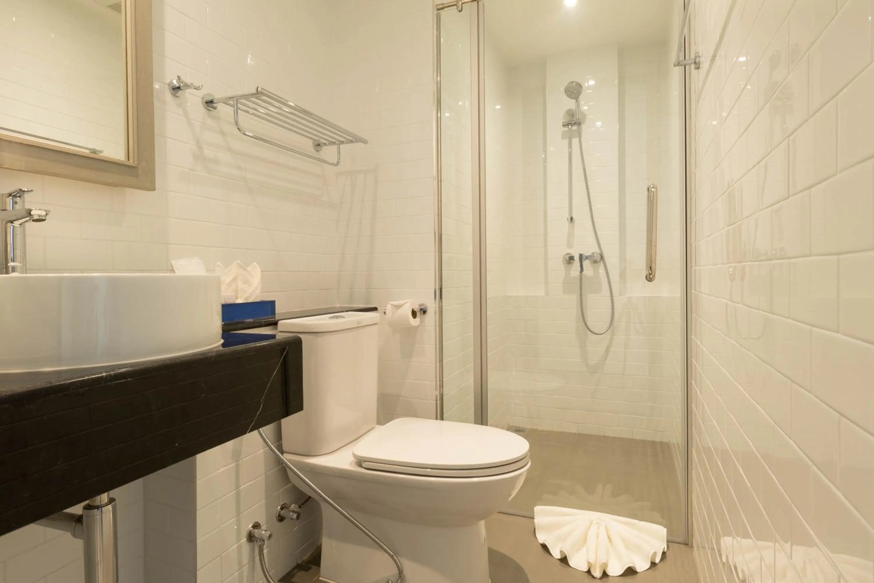 Bathroom in Klub Hotel Bangkok