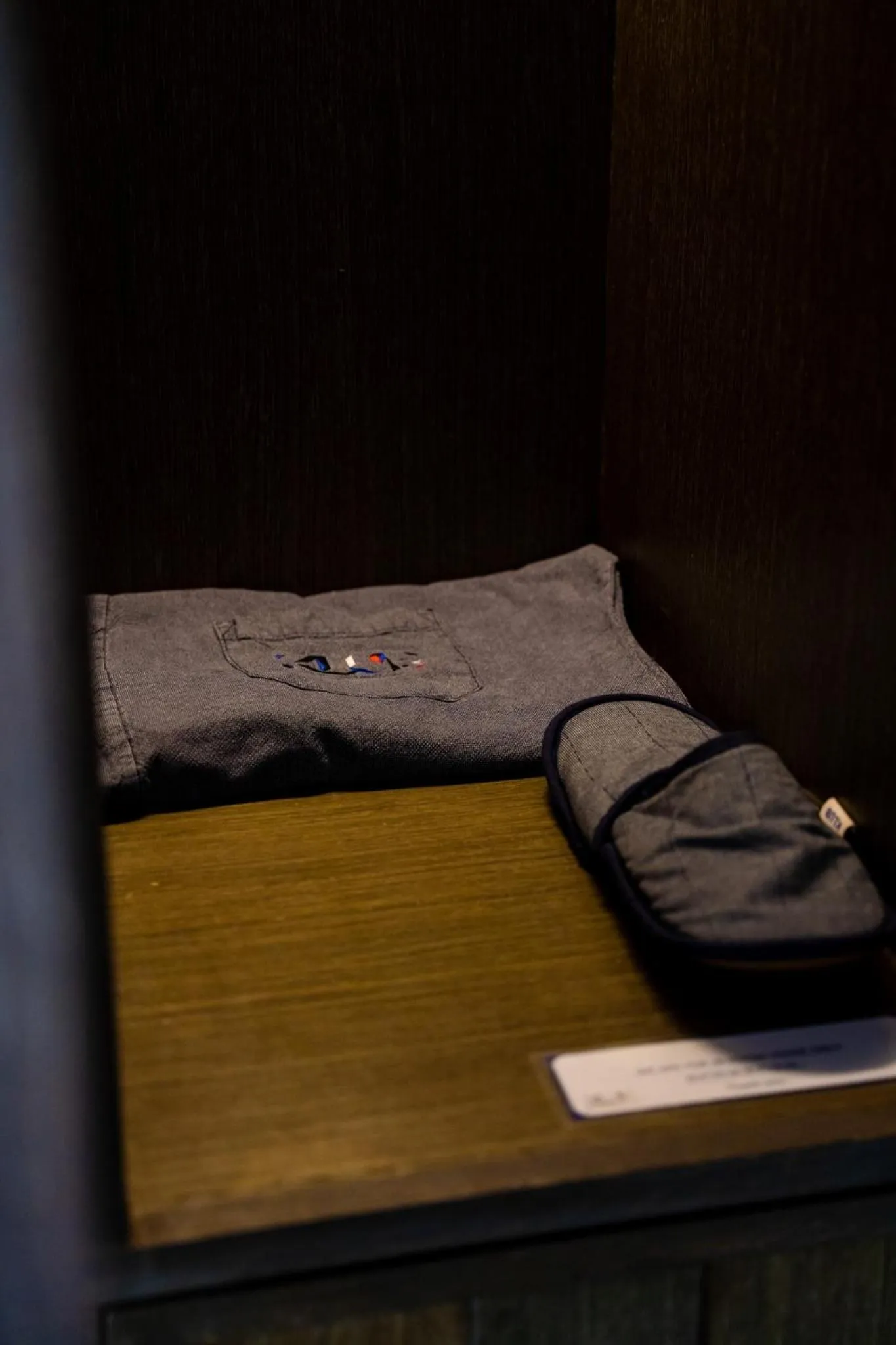 wardrobe in Klub Hotel Bangkok