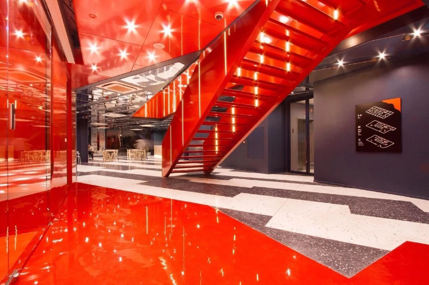 Area and facilities in Klub Hotel Bangkok