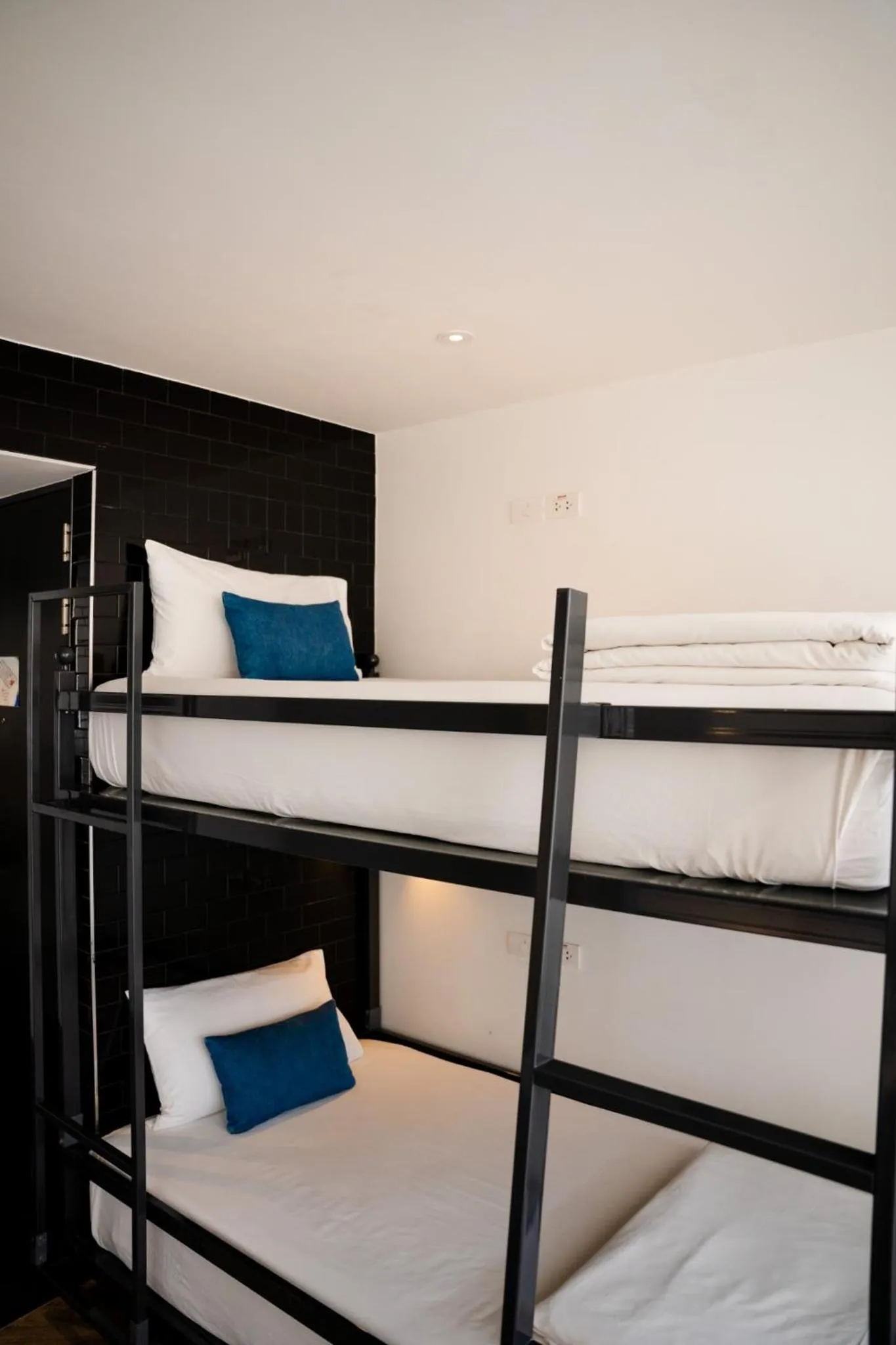 bunk bed, Bed in Klub Hotel Bangkok