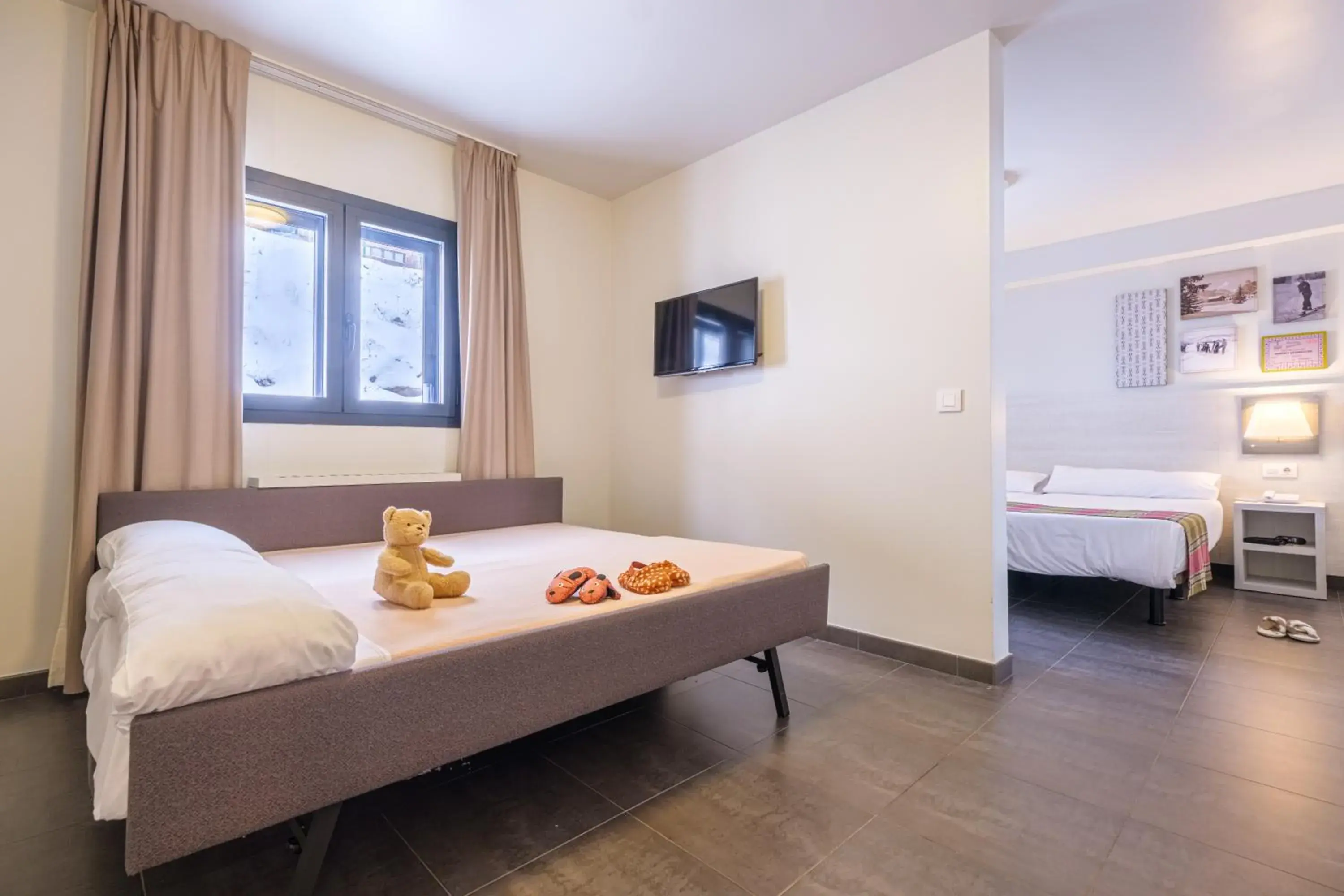 Photo of the whole room, Bed in Hotel Cristina Photo of the whole room, Bed in Hotel Cristina