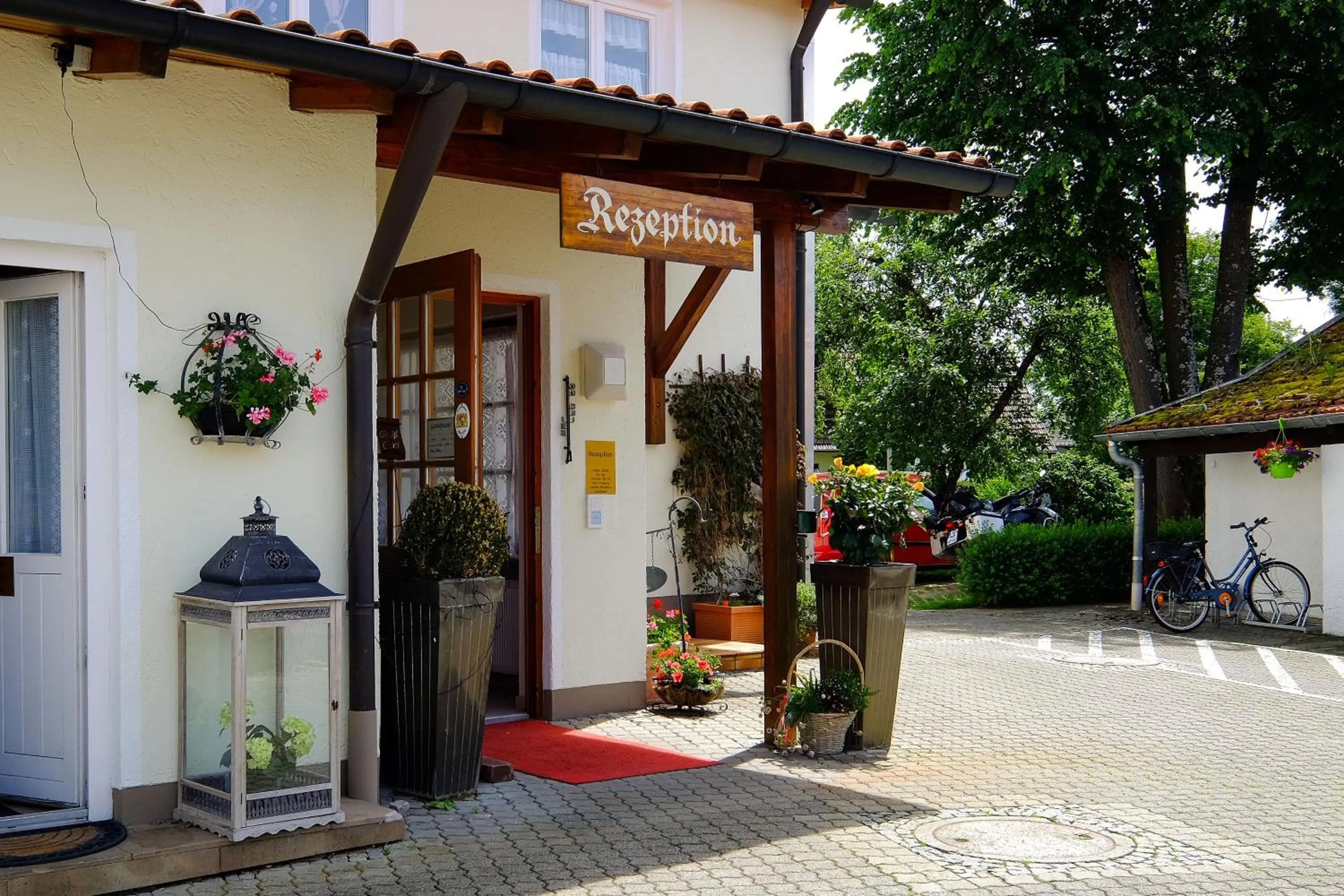 Facade/entrance in Hotel Paintner