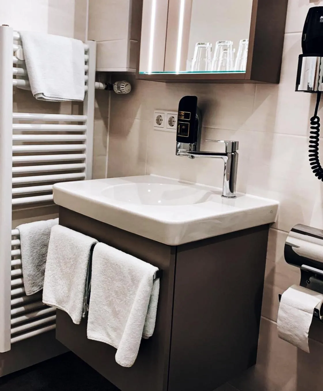 Bathroom in Hotel Paintner