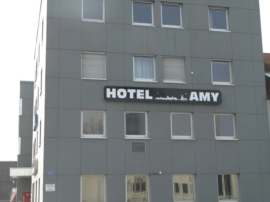 Property building in Hotel Amy