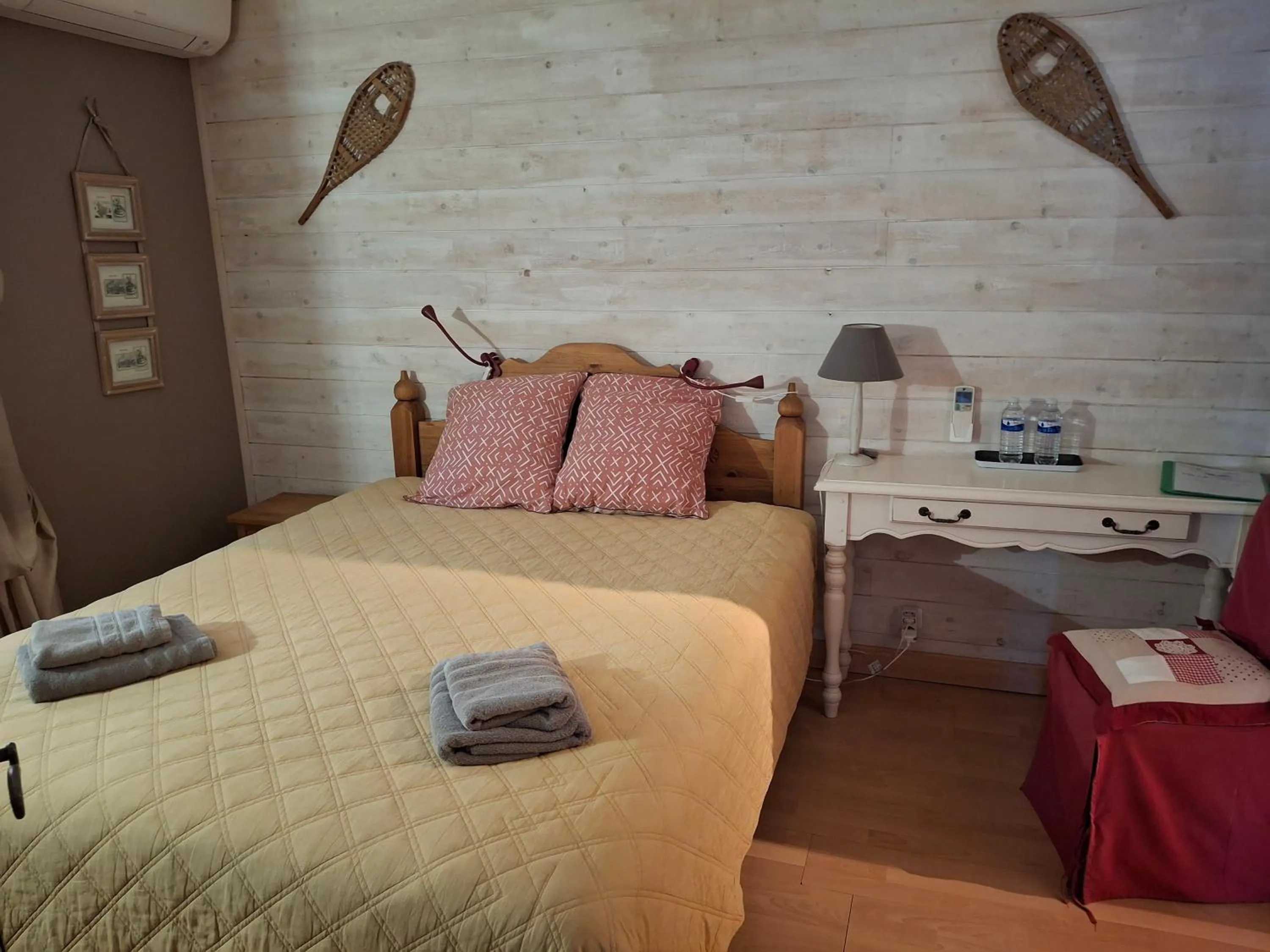 Bed in Villa Regain Chambres et table d'hôtes