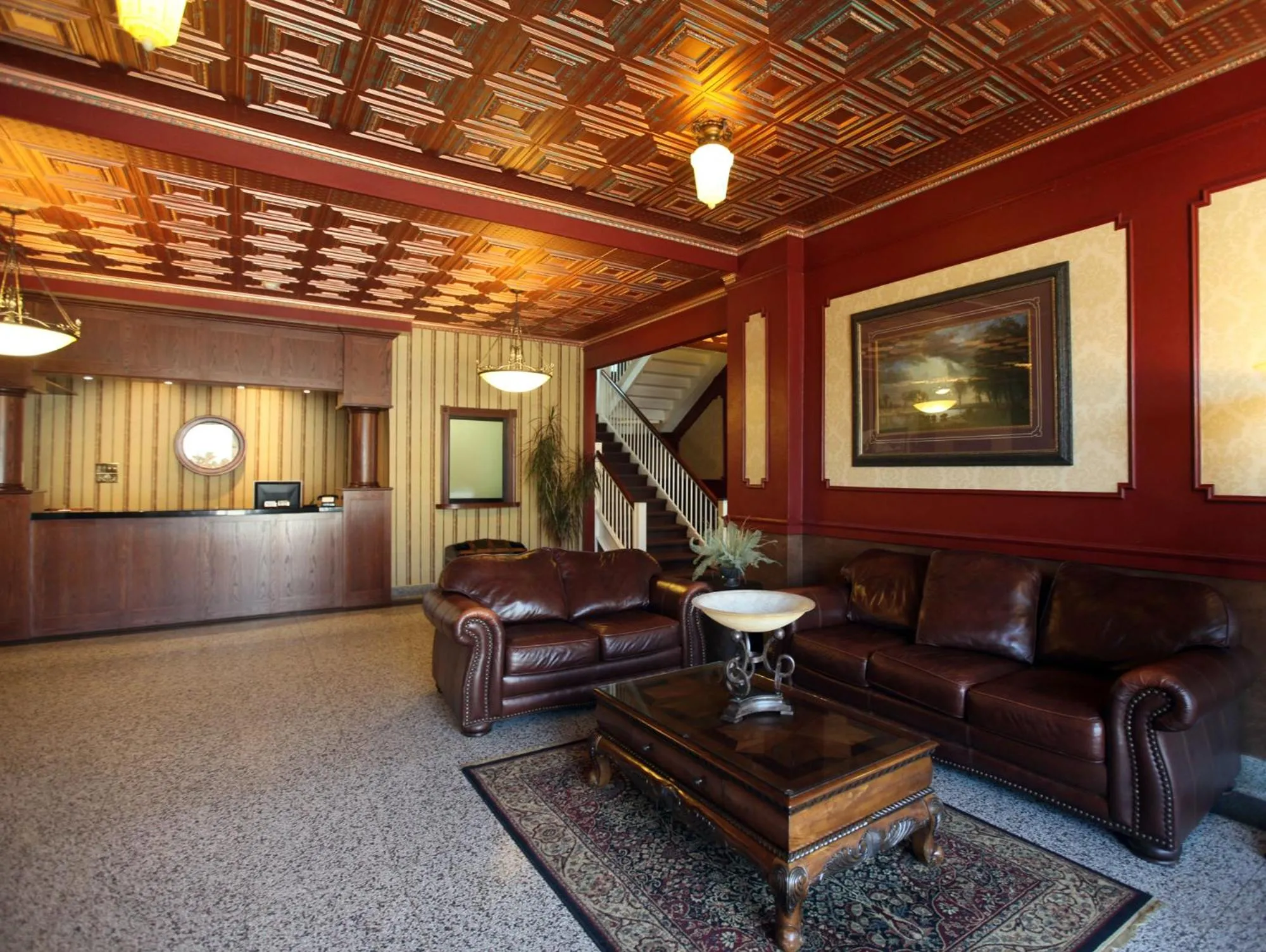 Arrow Hotel
