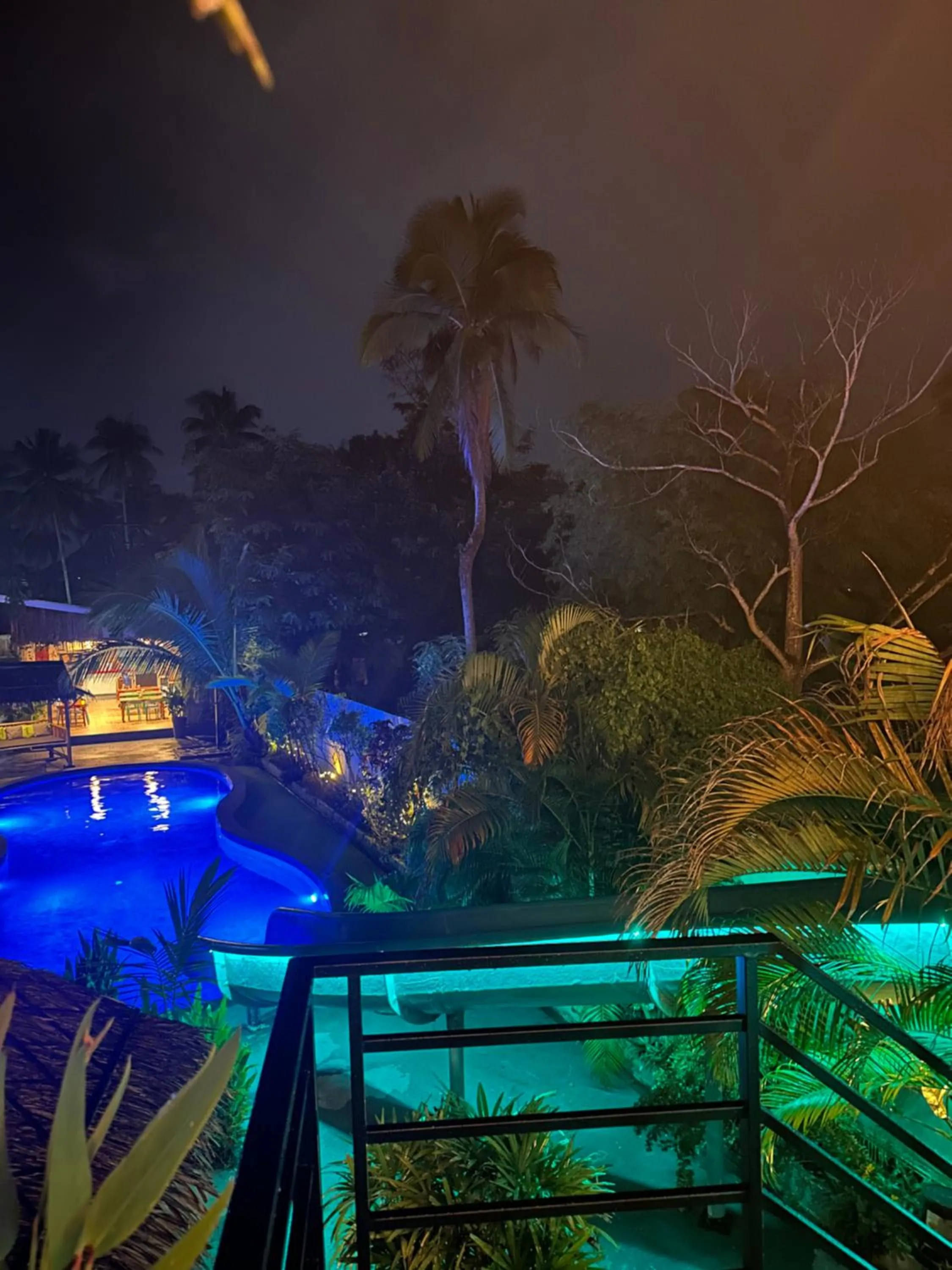 Pool view in Samui Zenity