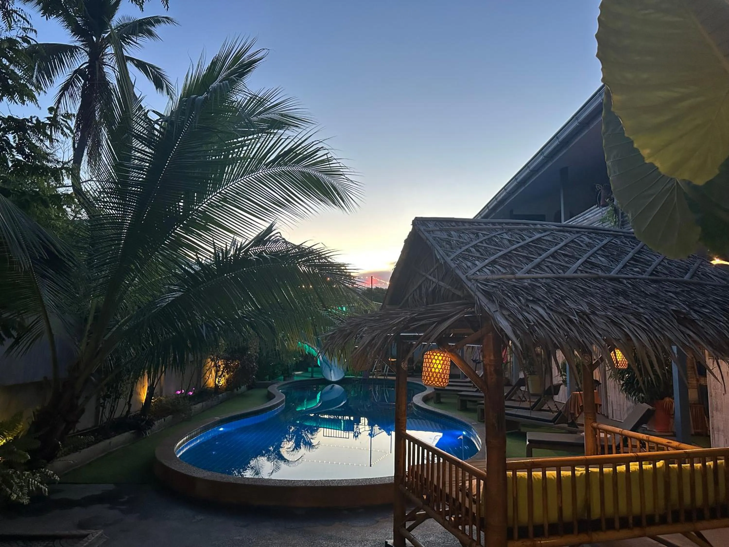 Swimming pool in Samui Zenity