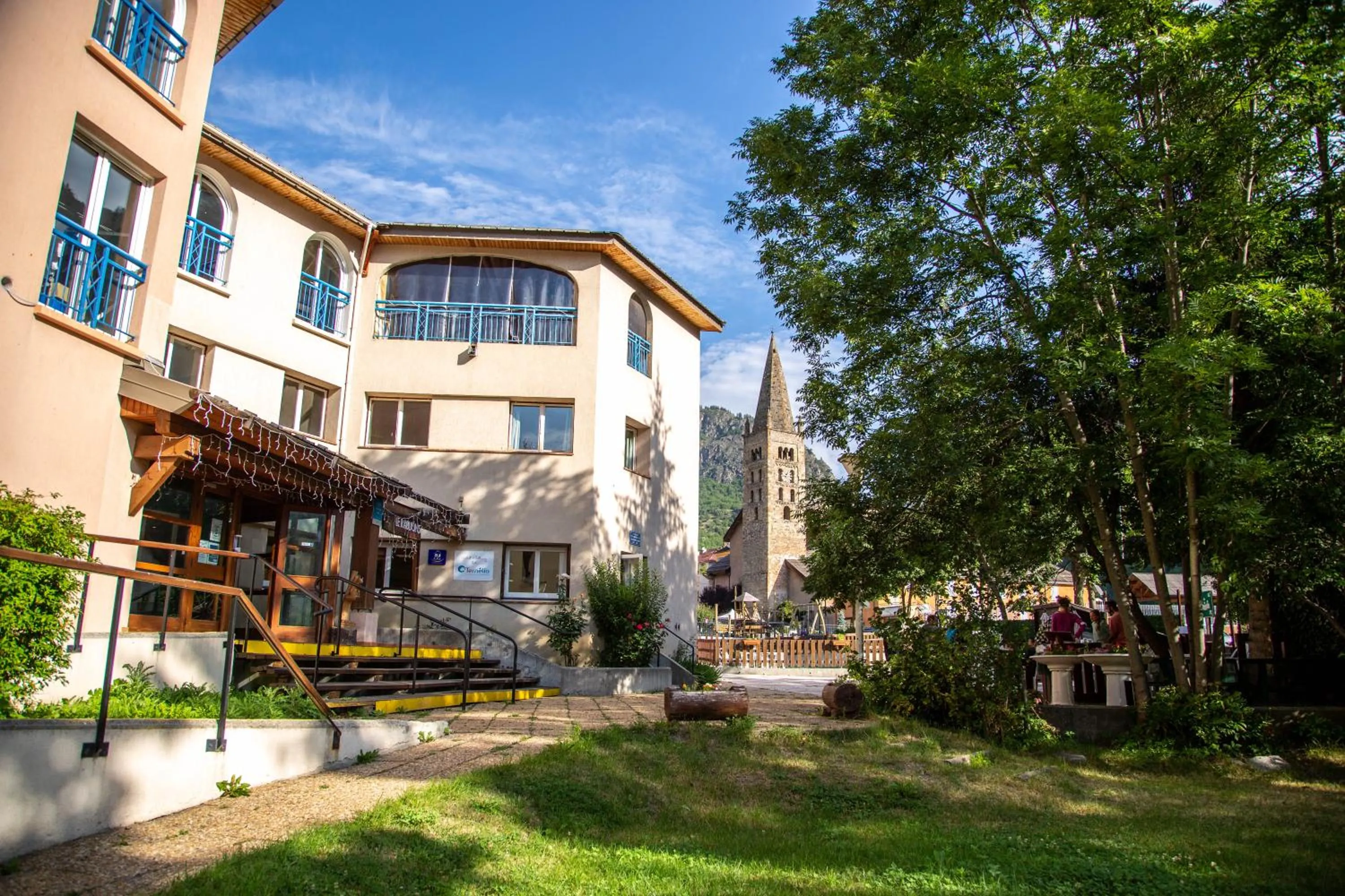 Property building in Le Rabuons