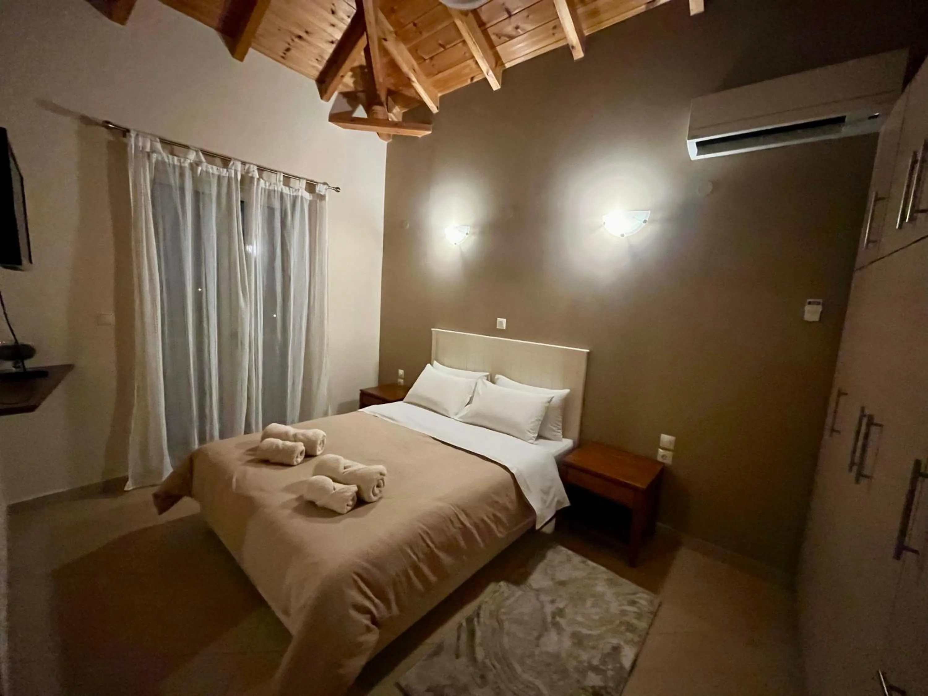 Riza Apartments