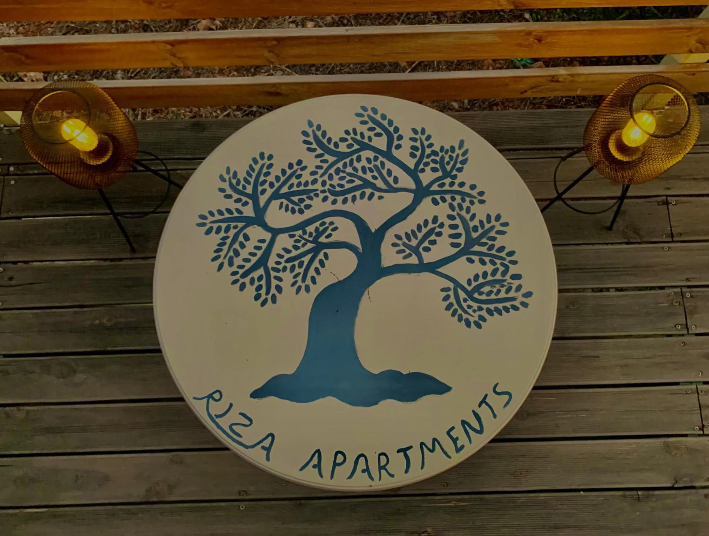 Riza Apartments