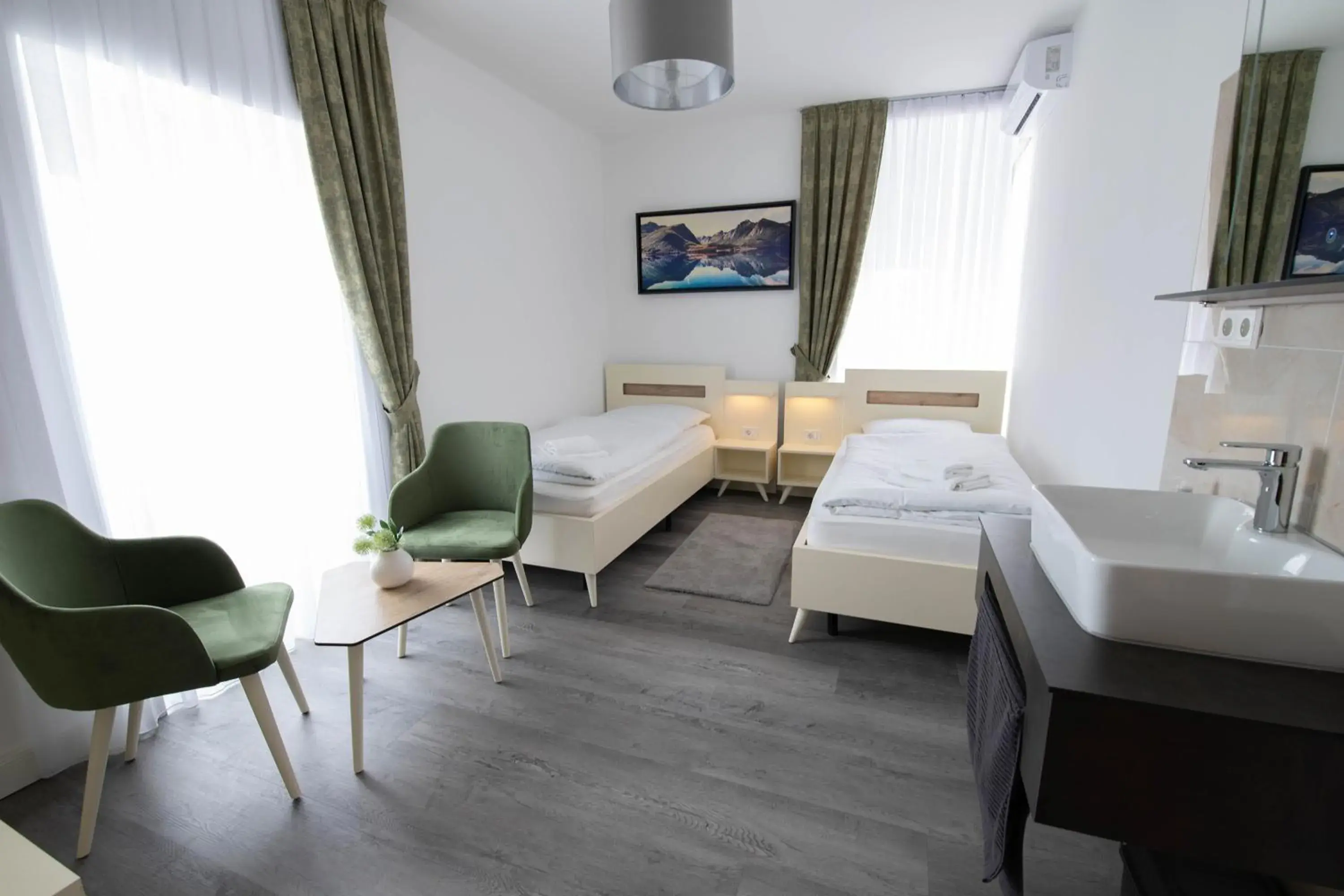 Standard Twin Room in Heidepension Bispingen Standard Twin Room in Heidepension Bispingen