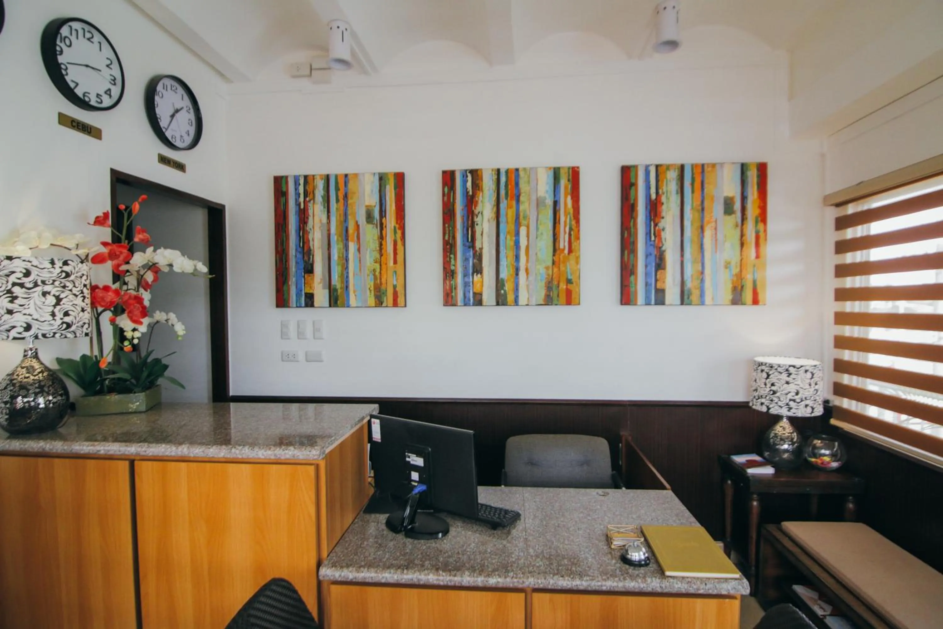 Lobby or reception in Amaris Bed & Breakfast