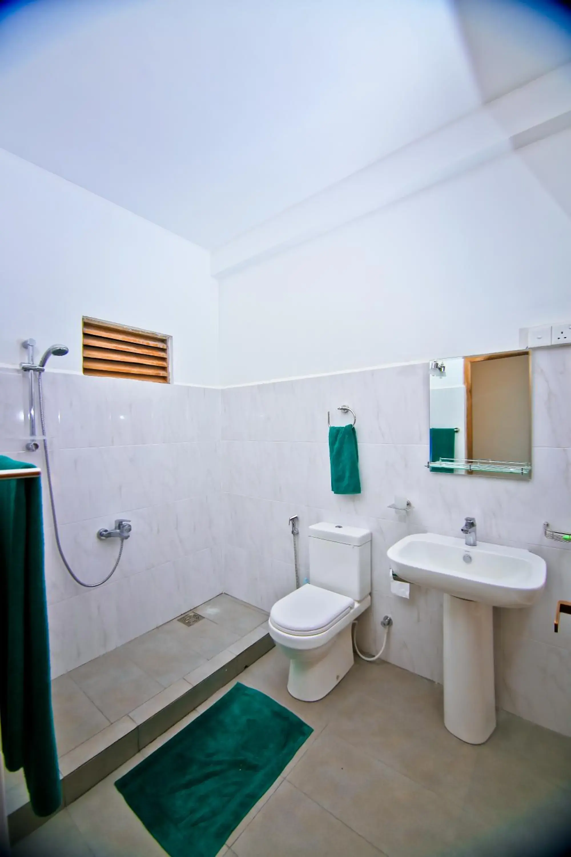 Double Room with Mountain View in Ella Alpine Resort Double Room with Mountain View in Ella Alpine Resort