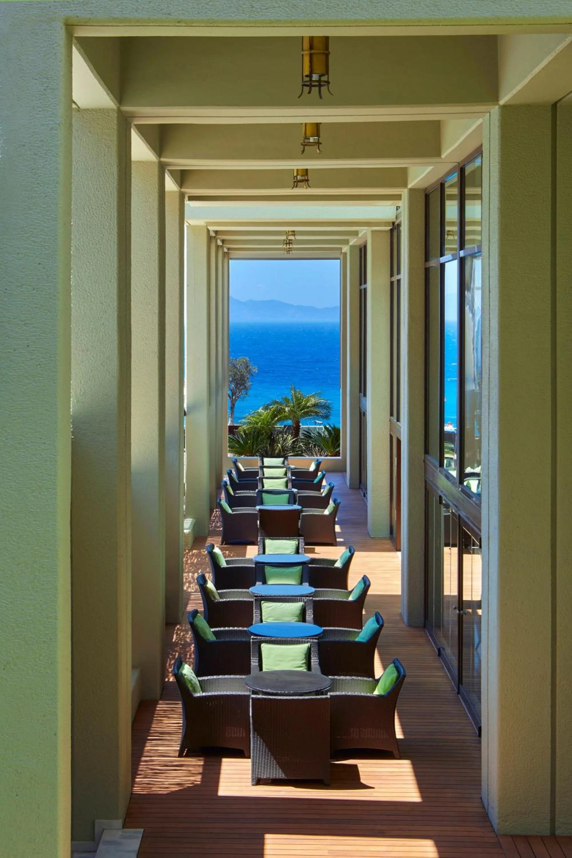 Lounge or bar in Sheraton Rhodes Resort