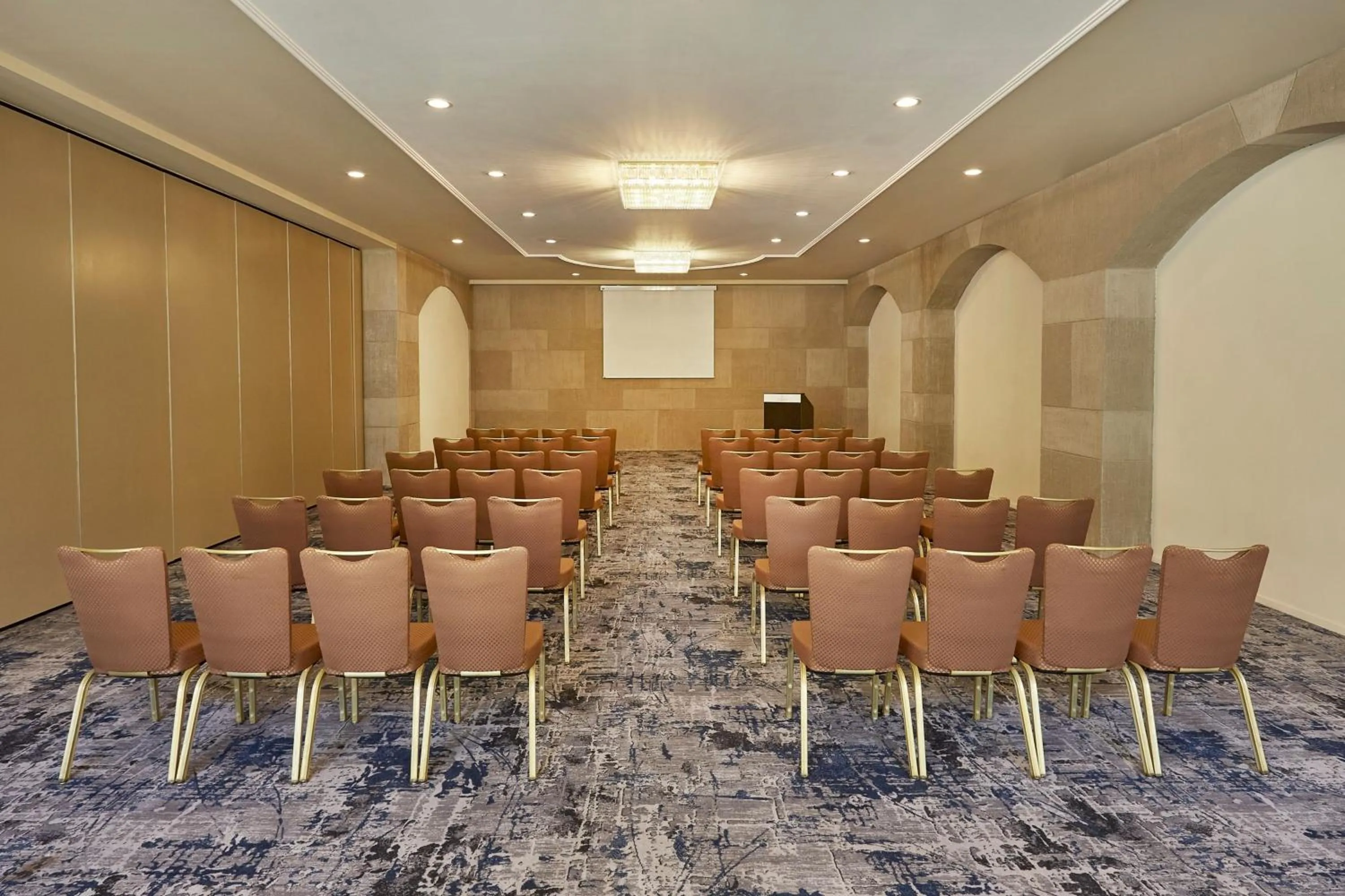 Entertainment in Sheraton Rhodes Resort