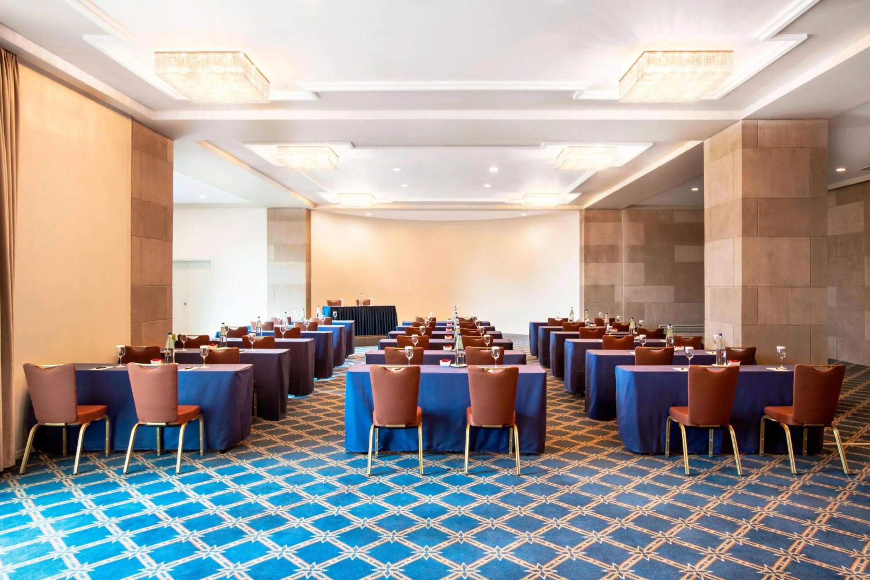 Meeting/conference room in Sheraton Rhodes Resort