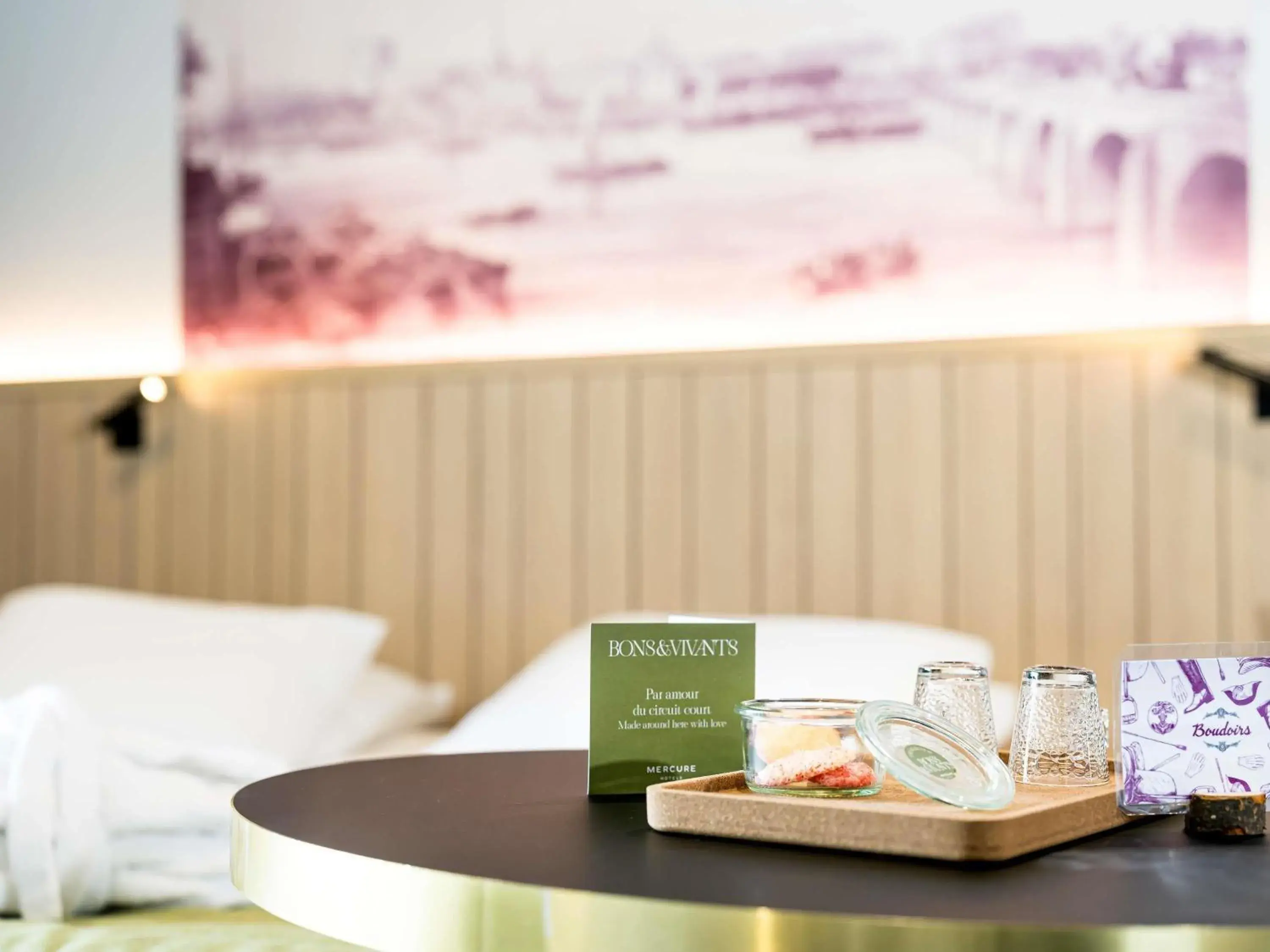 Bedroom, Bed in Mercure Bords de Loire Saumur Bedroom, Bed in Mercure Bords de Loire Saumur