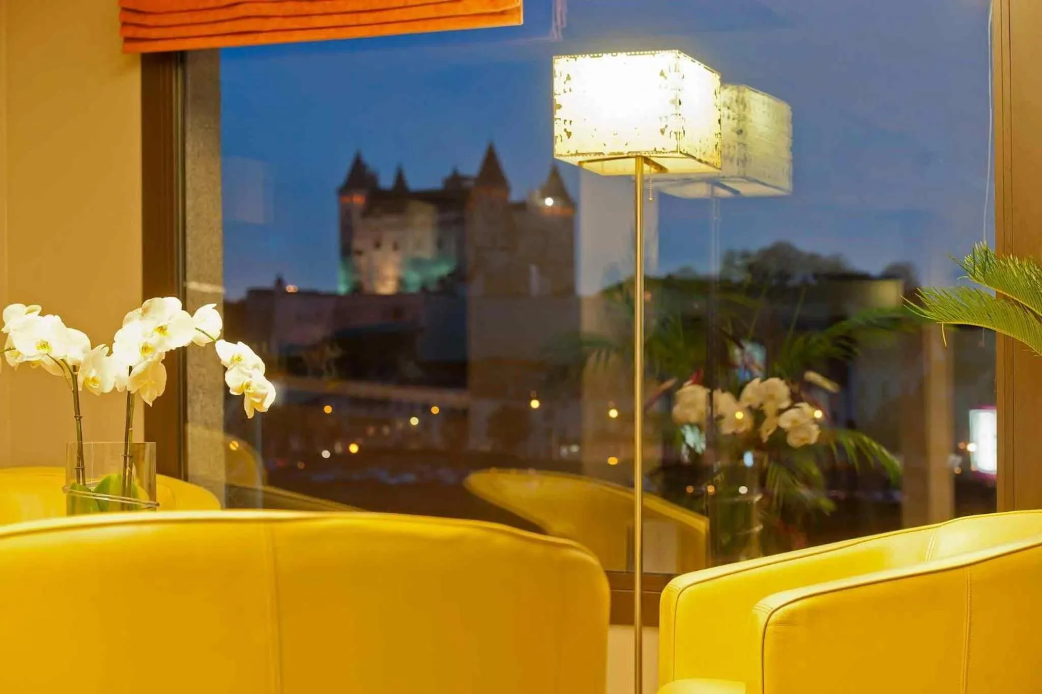 Lounge or bar in Mercure Bords de Loire Saumur