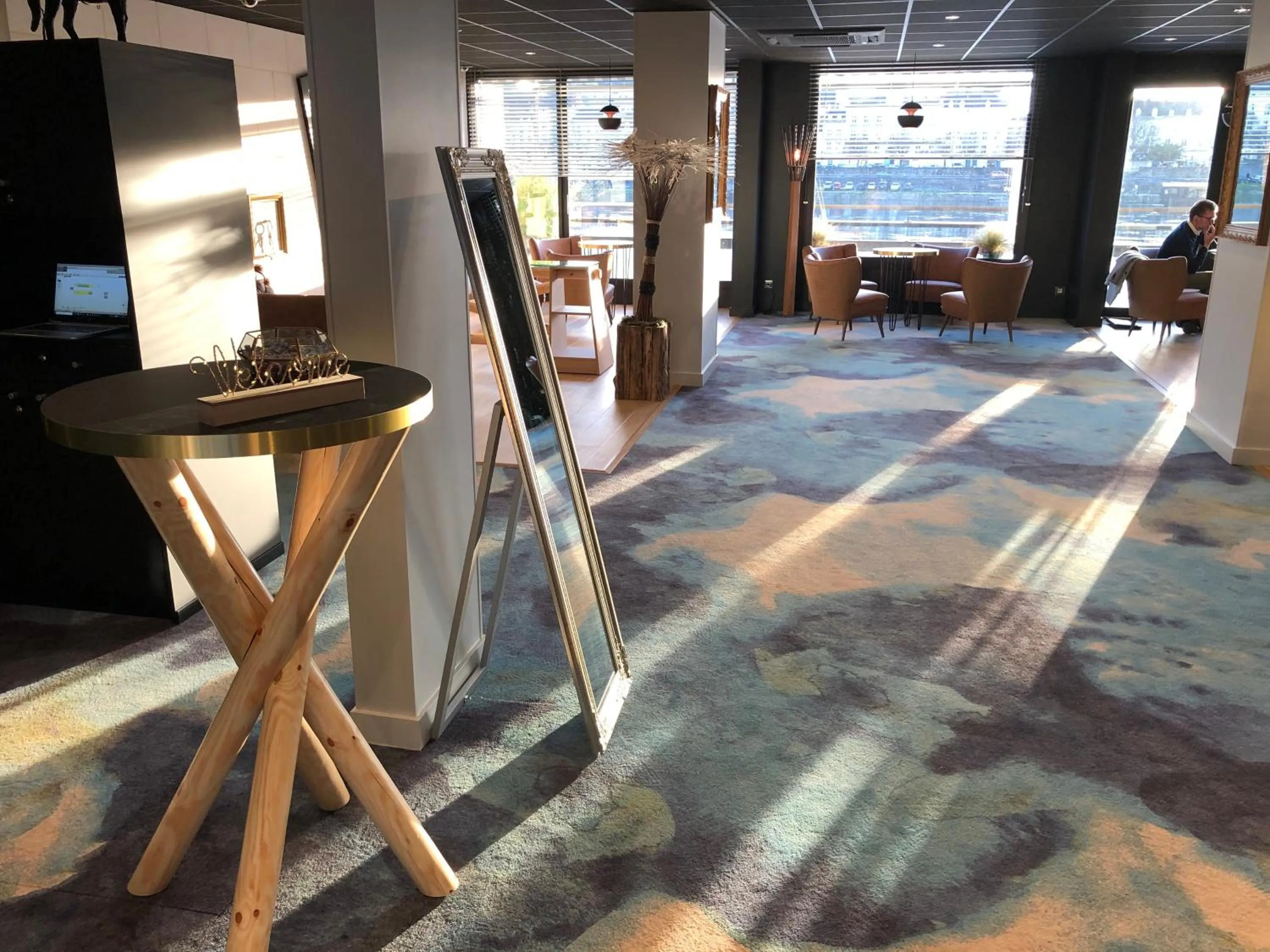 Lobby or reception in Mercure Bords de Loire Saumur