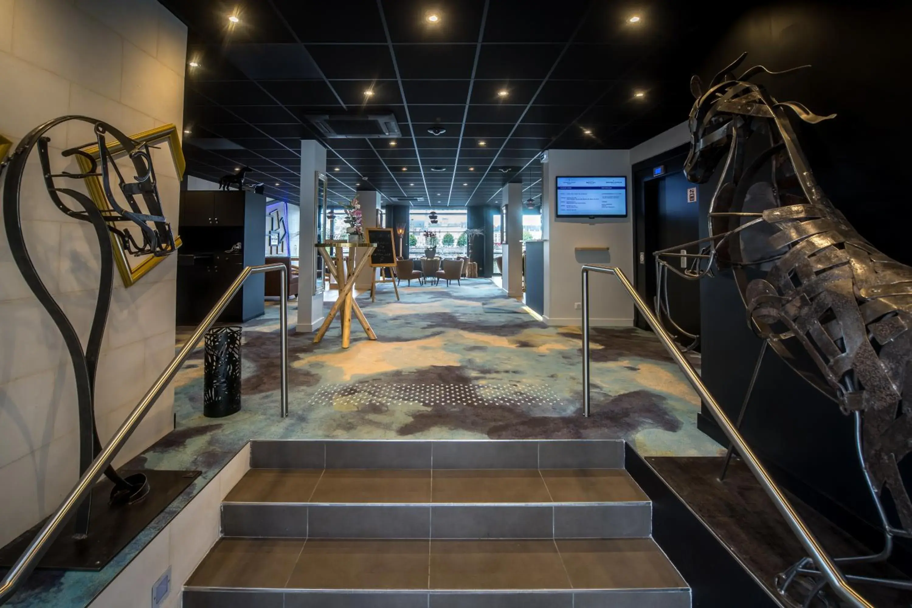 Facade/entrance in Mercure Bords de Loire Saumur Facade/entrance in Mercure Bords de Loire Saumur