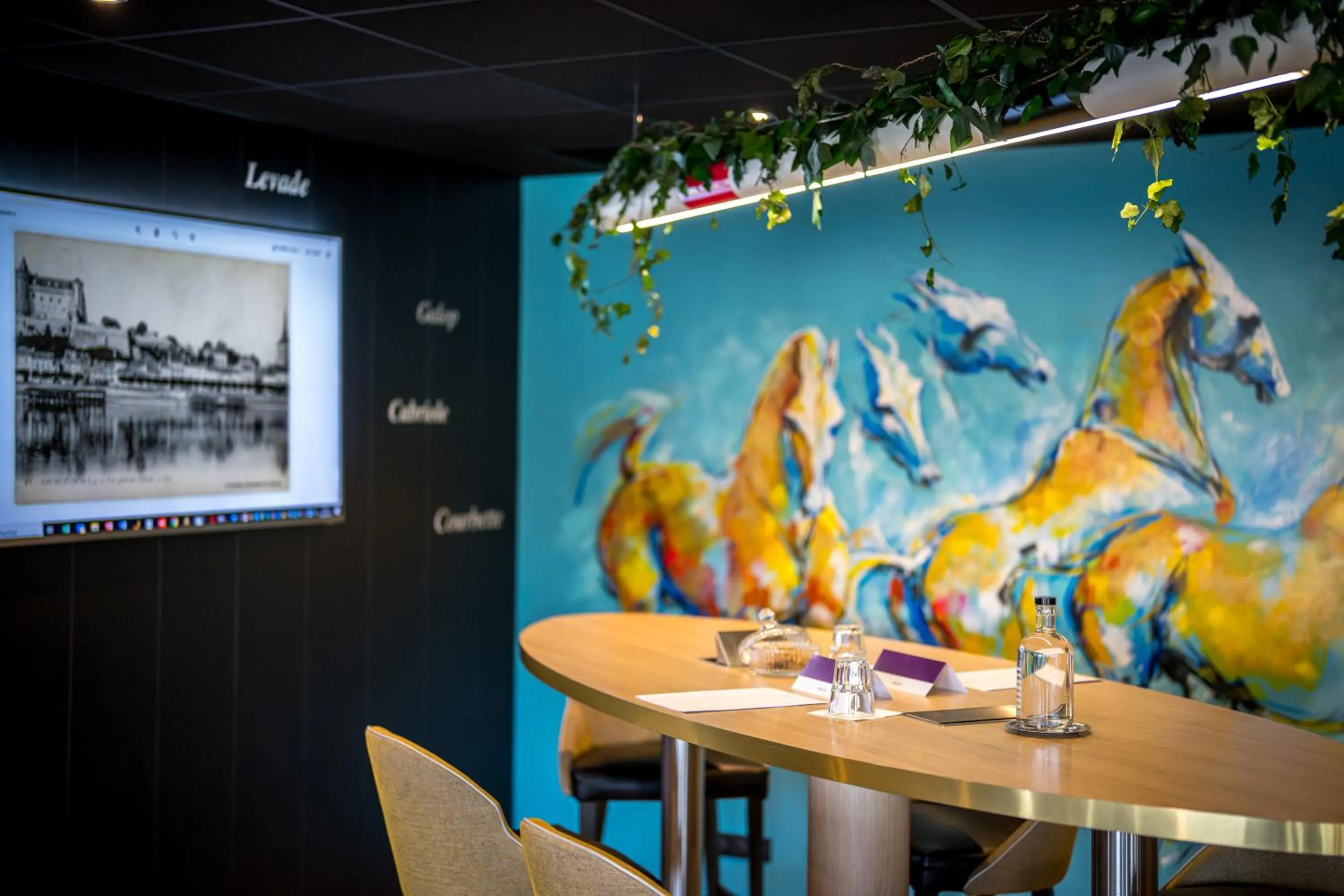 Seating area in Mercure Bords de Loire Saumur