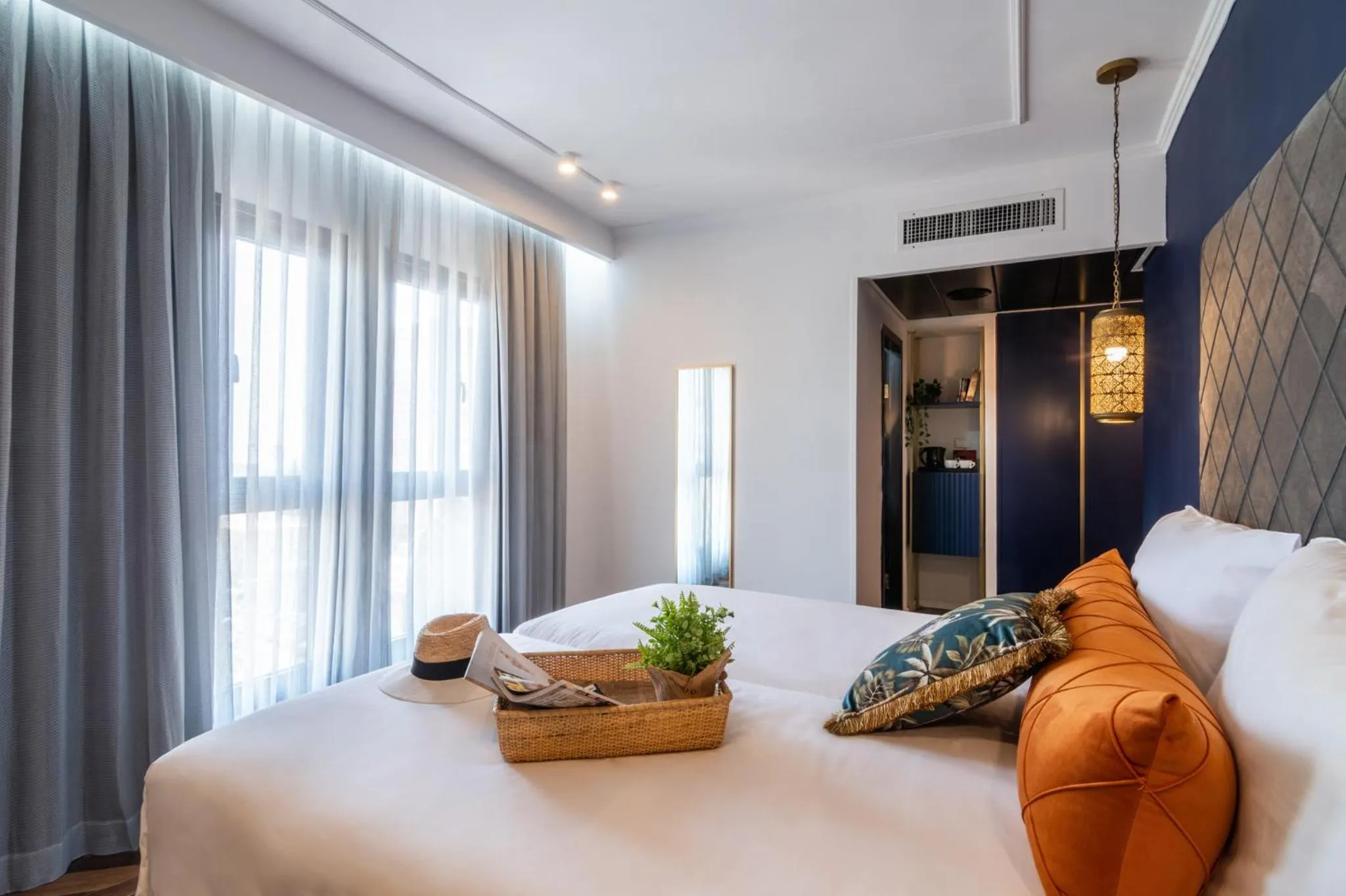 Bedroom, Bed in Eldan Hotel