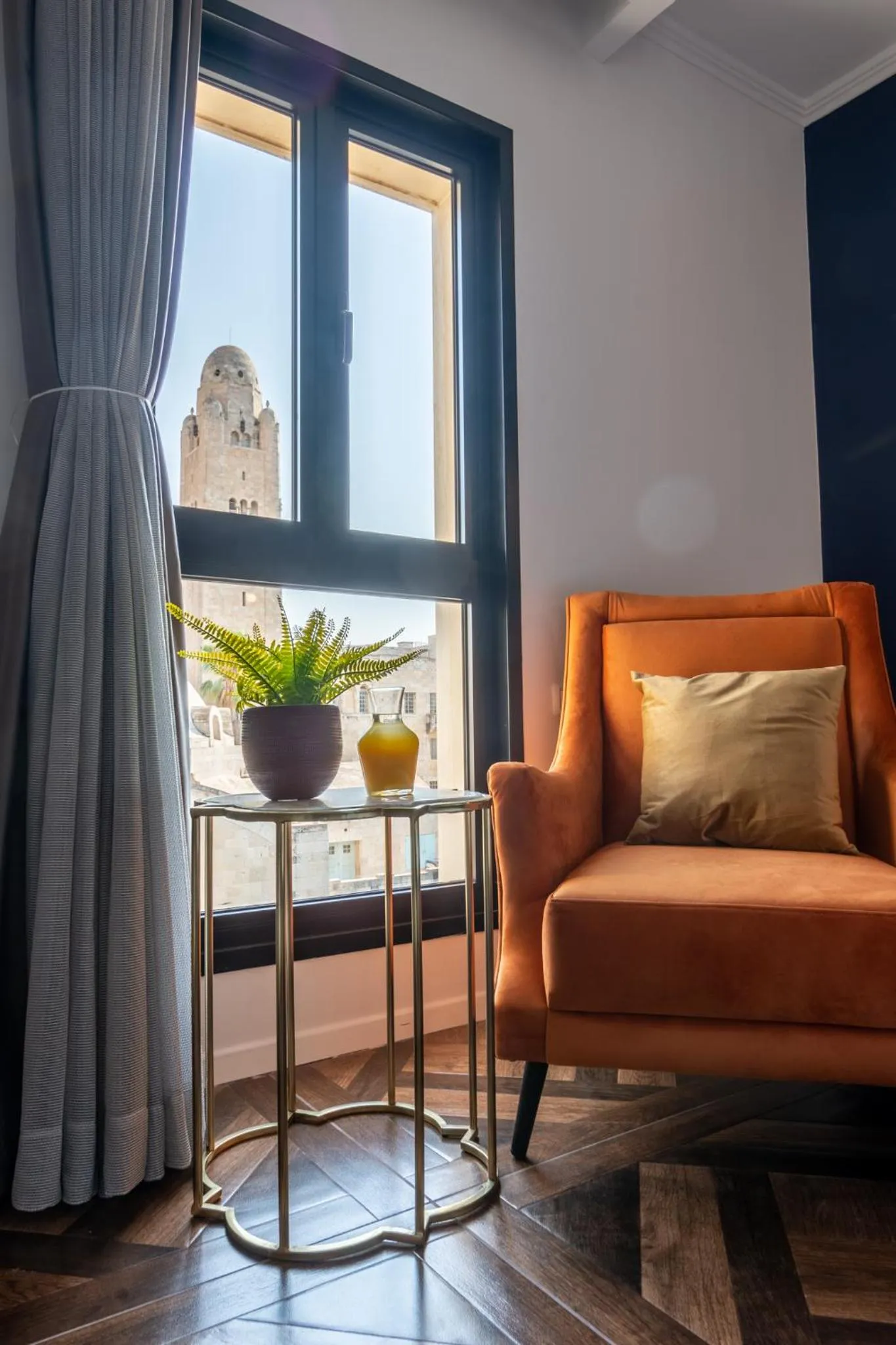 Living room in Eldan Hotel