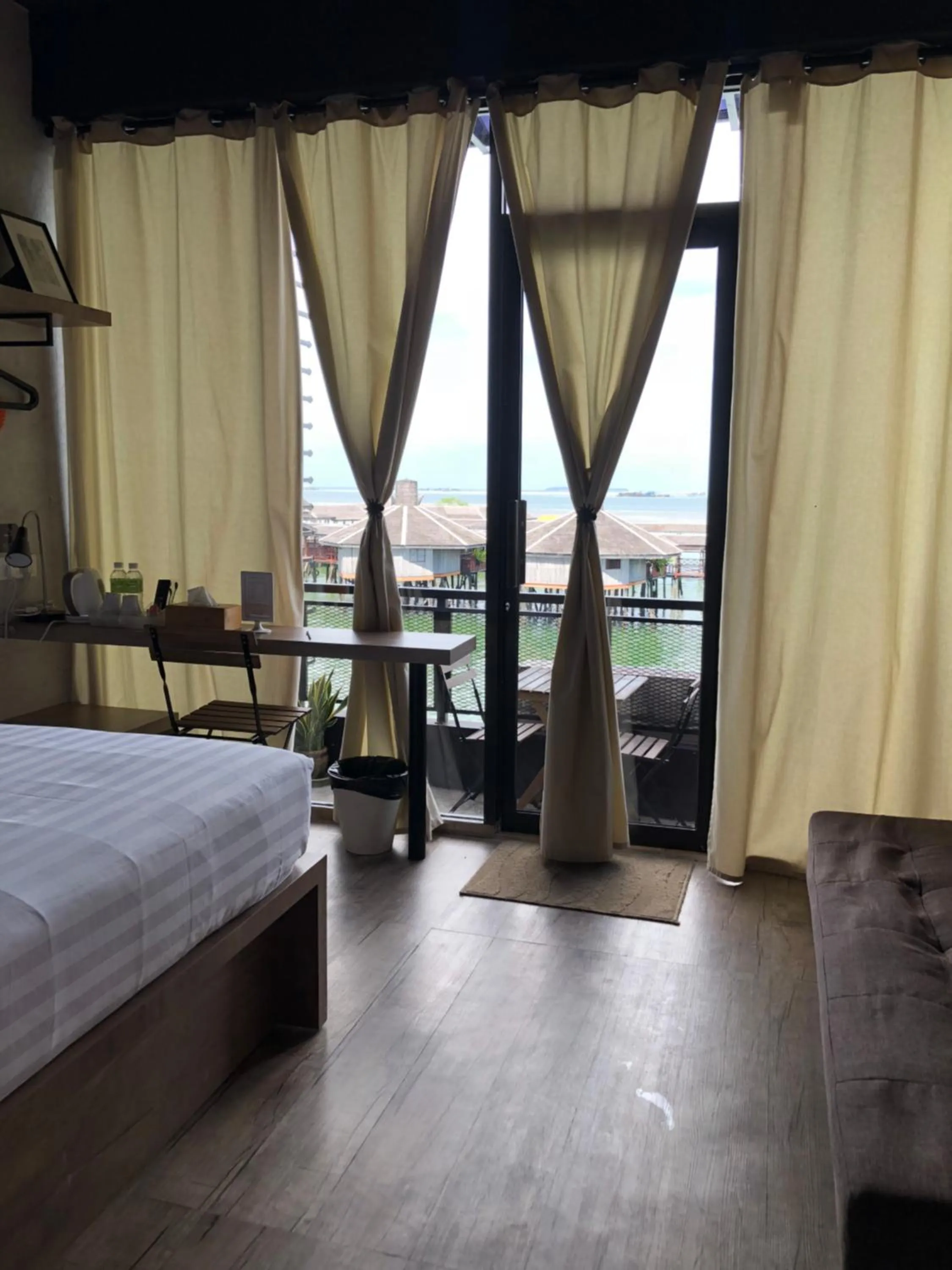 Sea view, Bed in Cube Bed Station & Tours Sdn Bhd