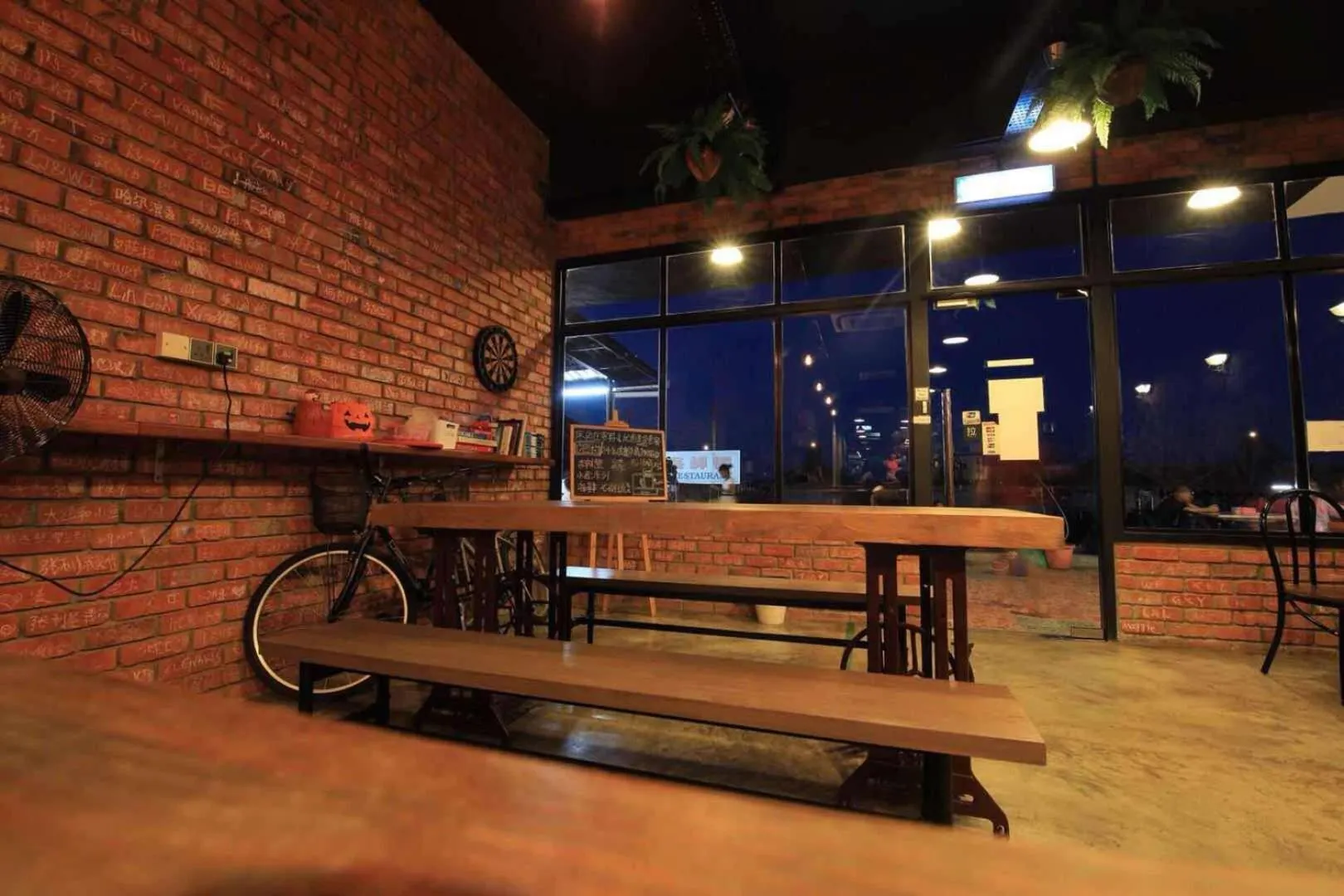 Patio in Cube Bed Station & Tours Sdn Bhd