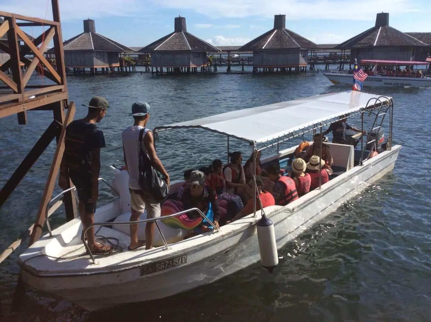 Snorkeling in Cube Bed Station & Tours Sdn Bhd