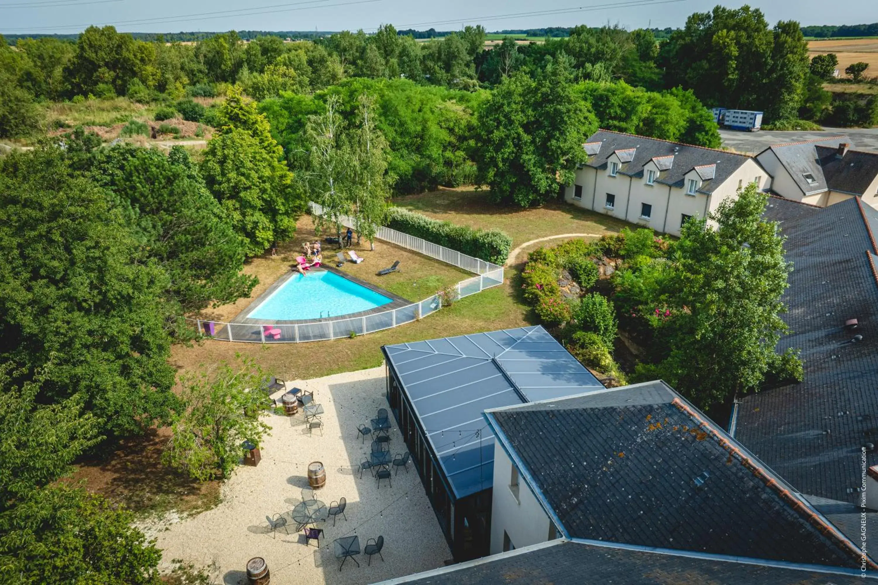 Property building in The Originals City, Hôtel La Saulaie, Saumur Ouest Property building in The Originals City, Hôtel La Saulaie, Saumur Ouest