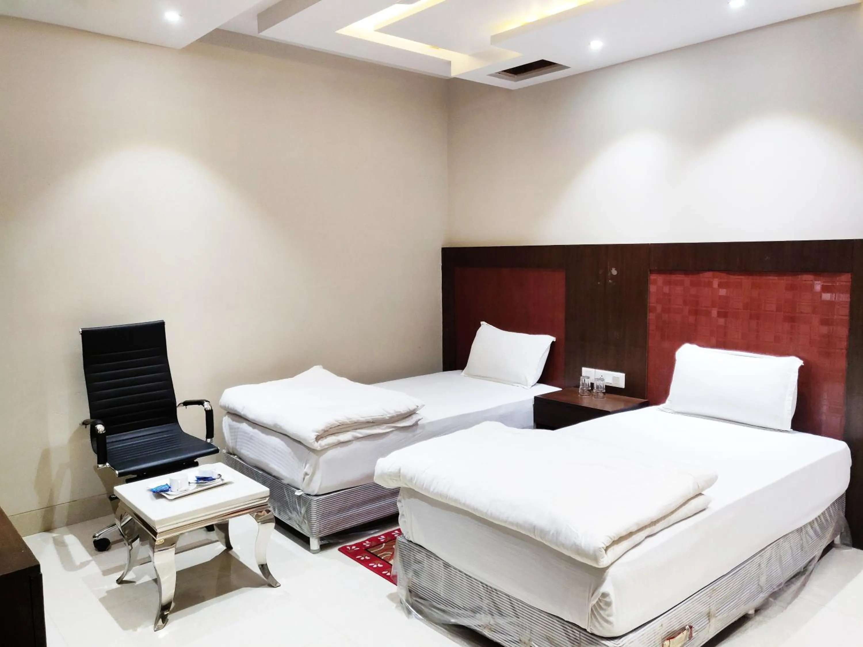 Bed in Bodhgaya Seven Inn Hotel n Restaurant