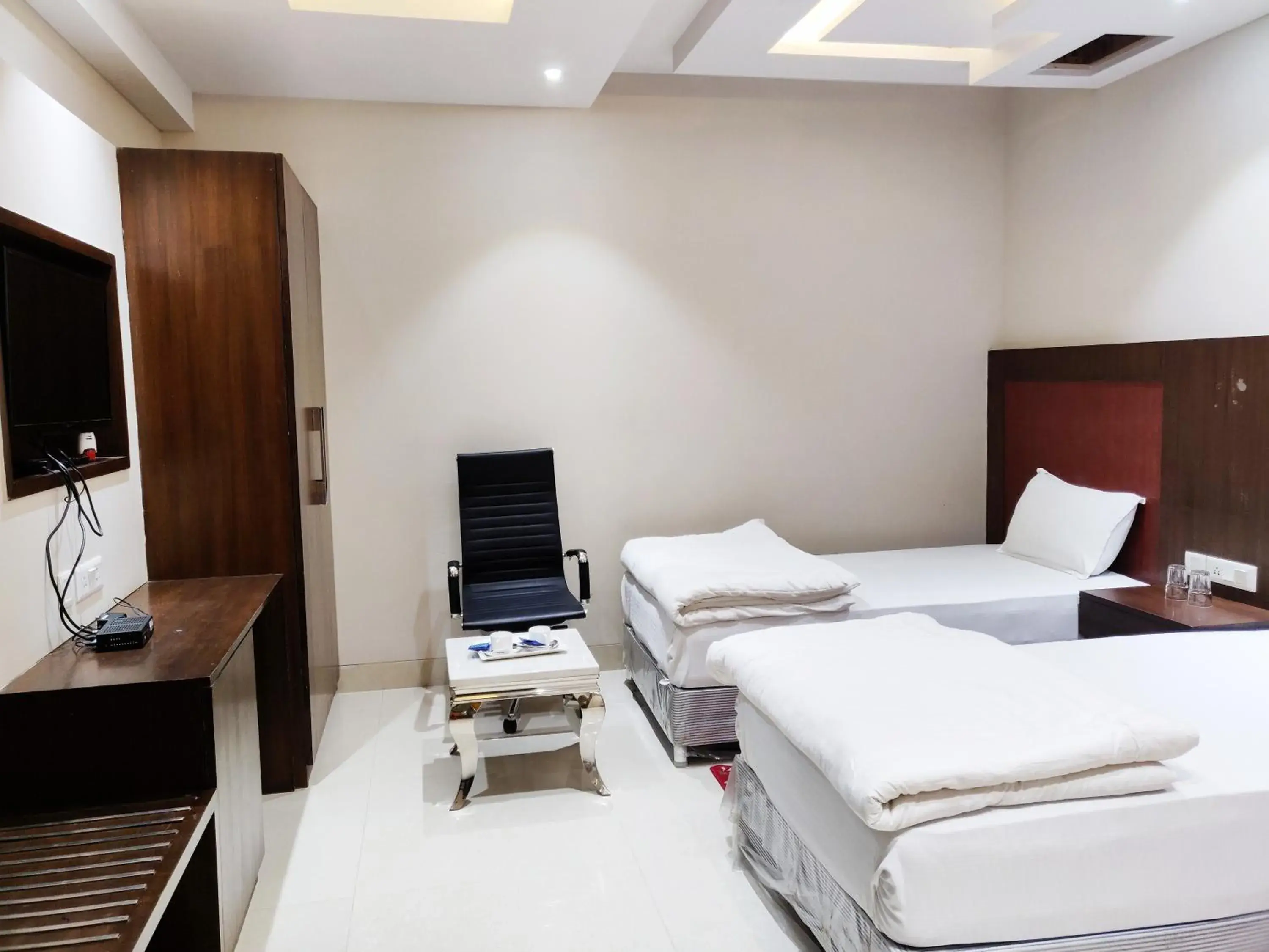 Bed in Bodhgaya Seven Inn Hotel n Restaurant Bed in Bodhgaya Seven Inn Hotel n Restaurant
