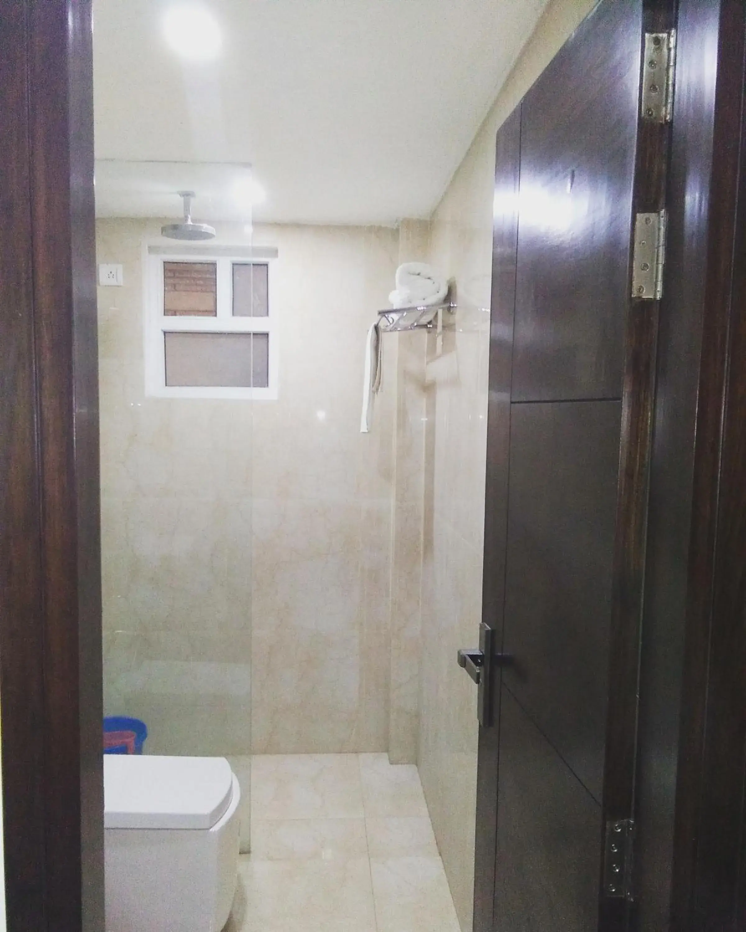 Bathroom in Bodhgaya Seven Inn Hotel n Restaurant Bathroom in Bodhgaya Seven Inn Hotel n Restaurant