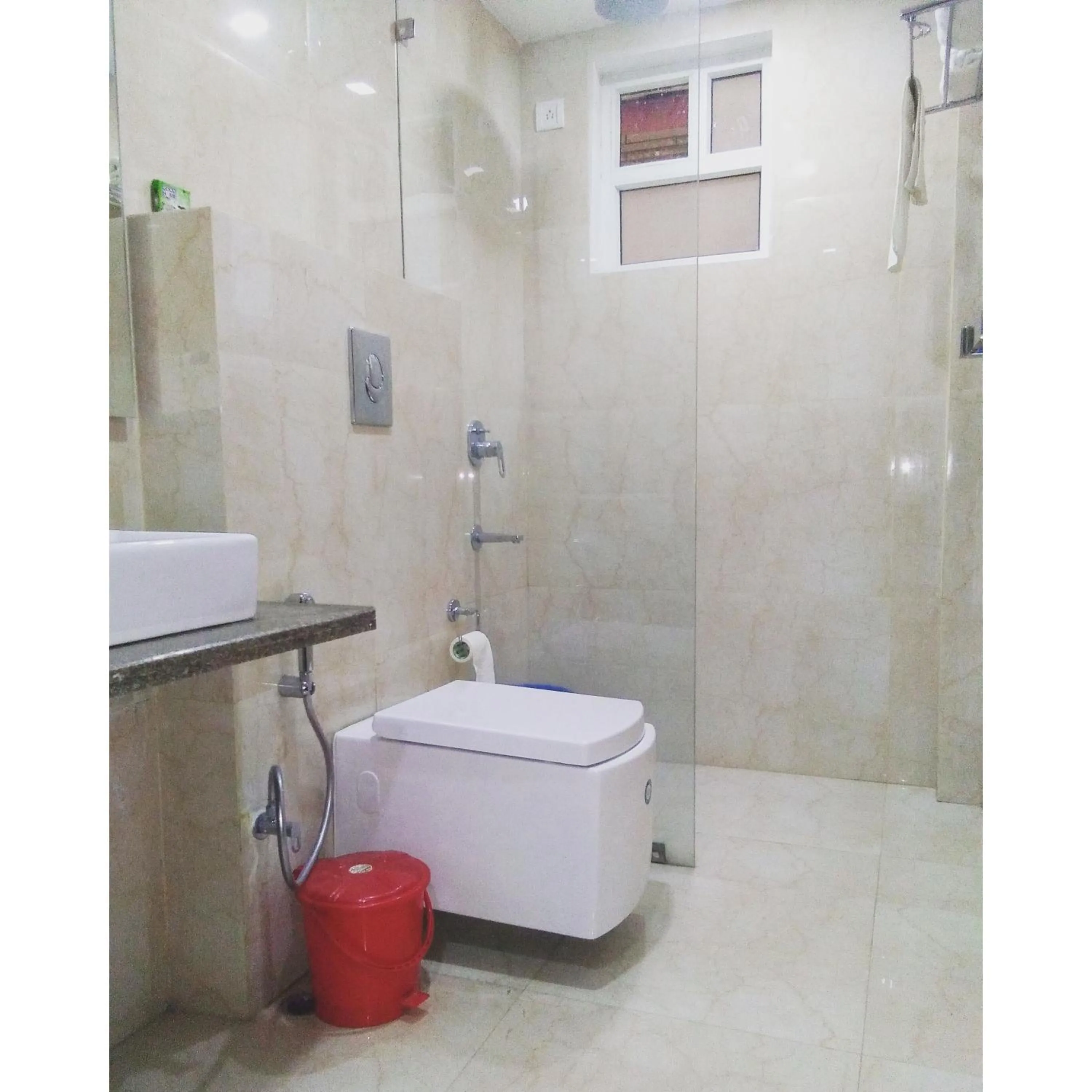 Shower in Bodhgaya Seven Inn Hotel n Restaurant