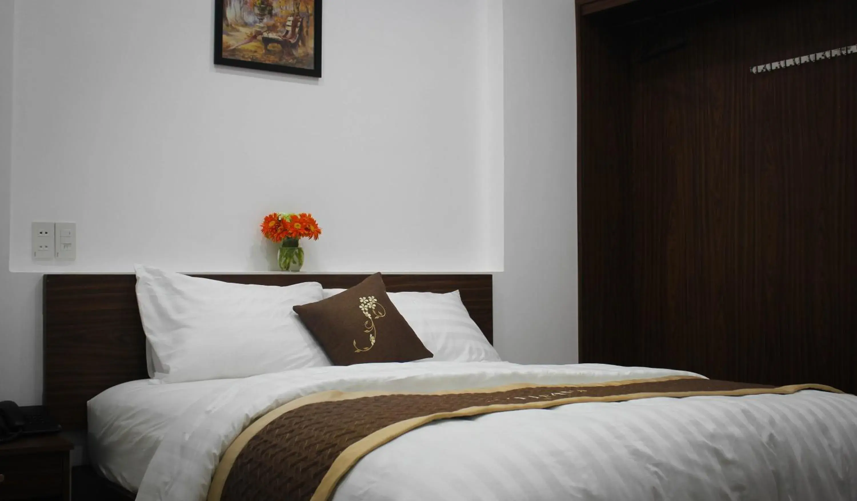 People, Bed in The Times Hotel People, Bed in The Times Hotel