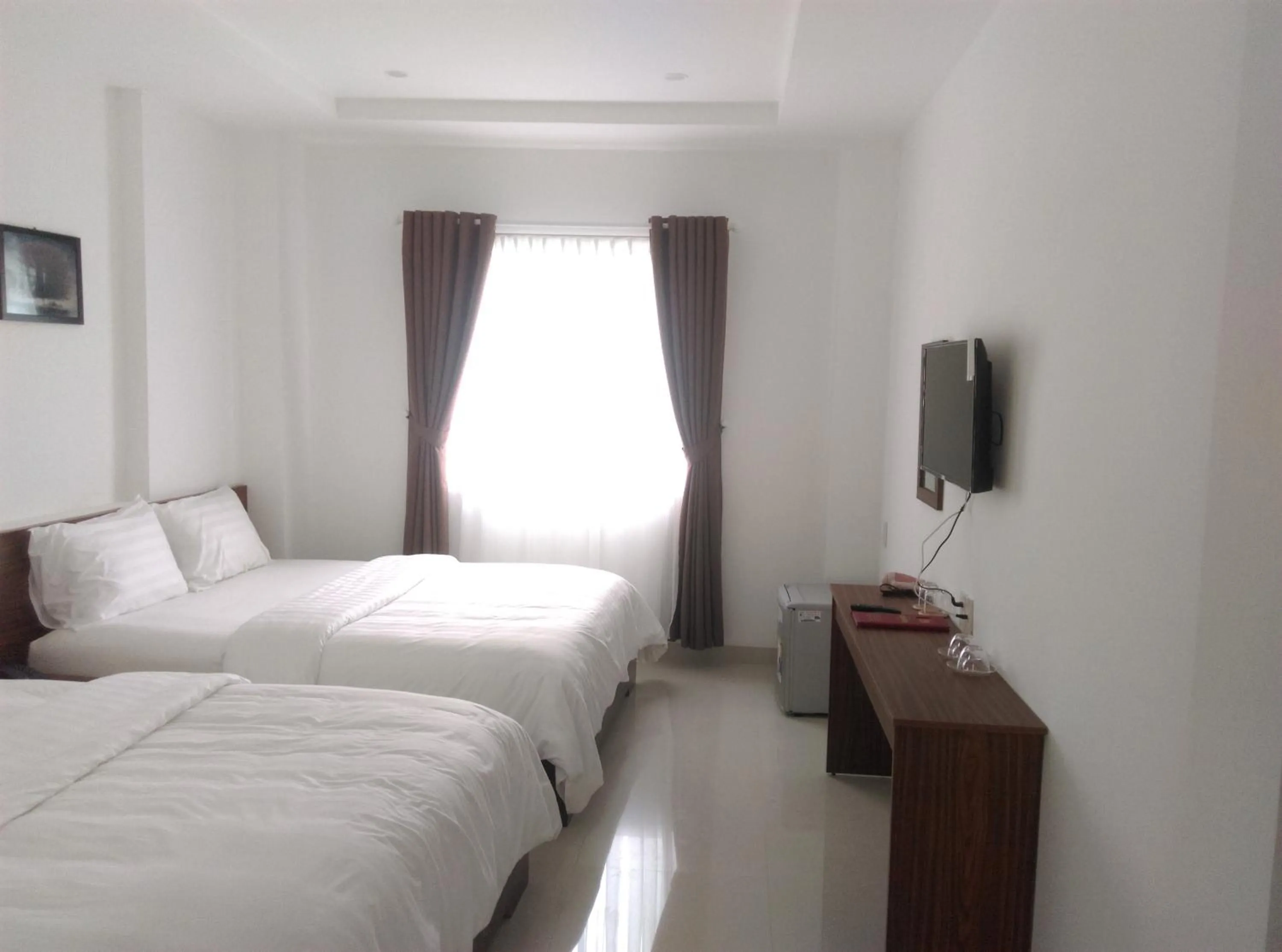 Communal lounge/ TV room, Bed in The Times Hotel