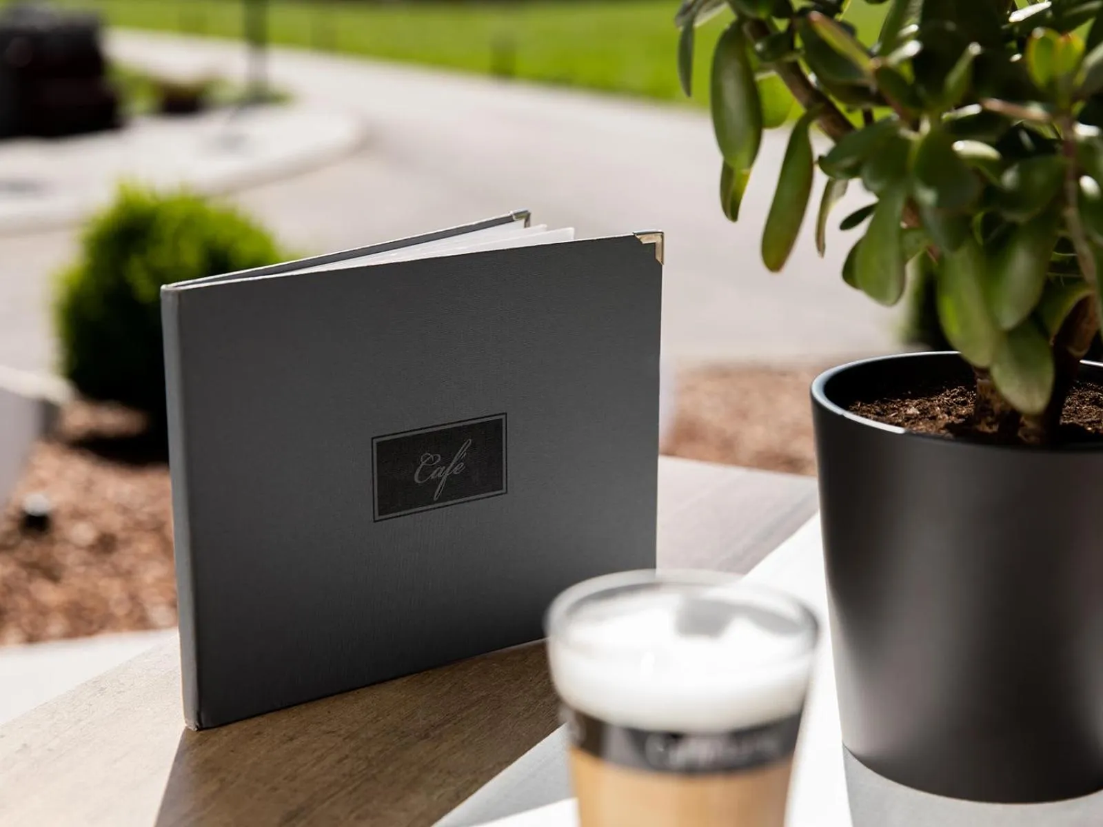 Coffee/tea facilities in Hotel Auszeit
