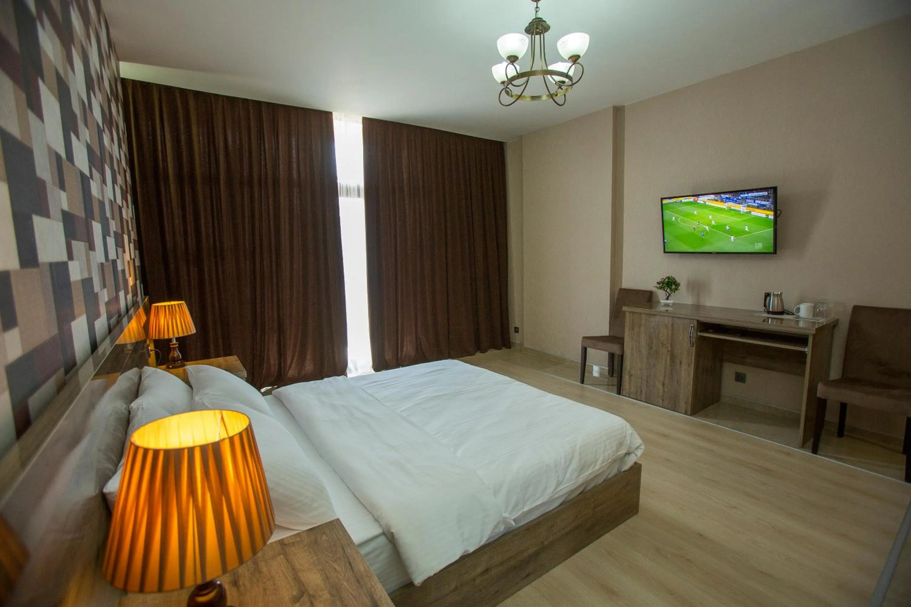 Photo of the whole room in Ire Palace