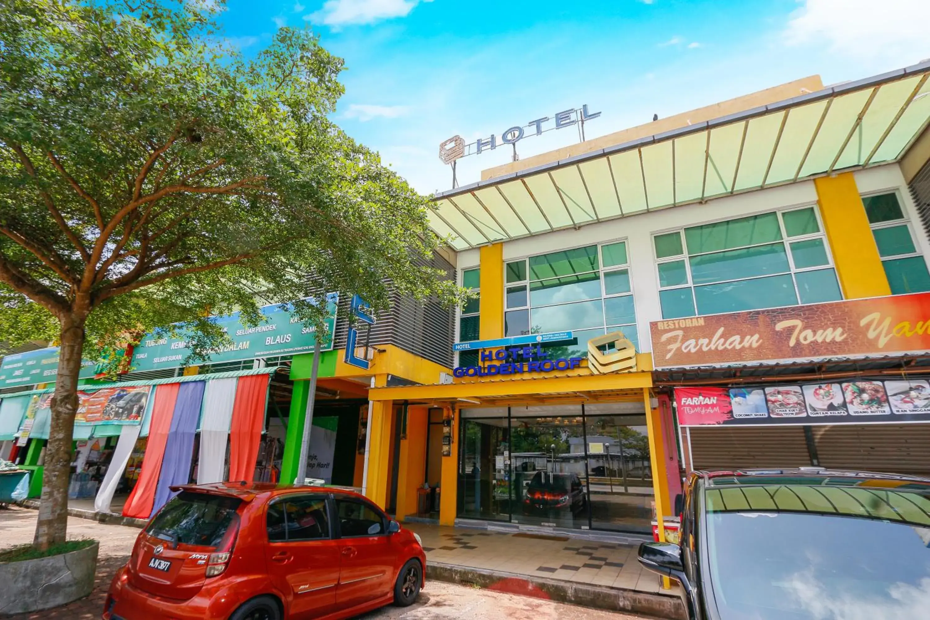 Golden Roof Hotel, Seri Iskandar Golden Roof Hotel, Seri Iskandar
